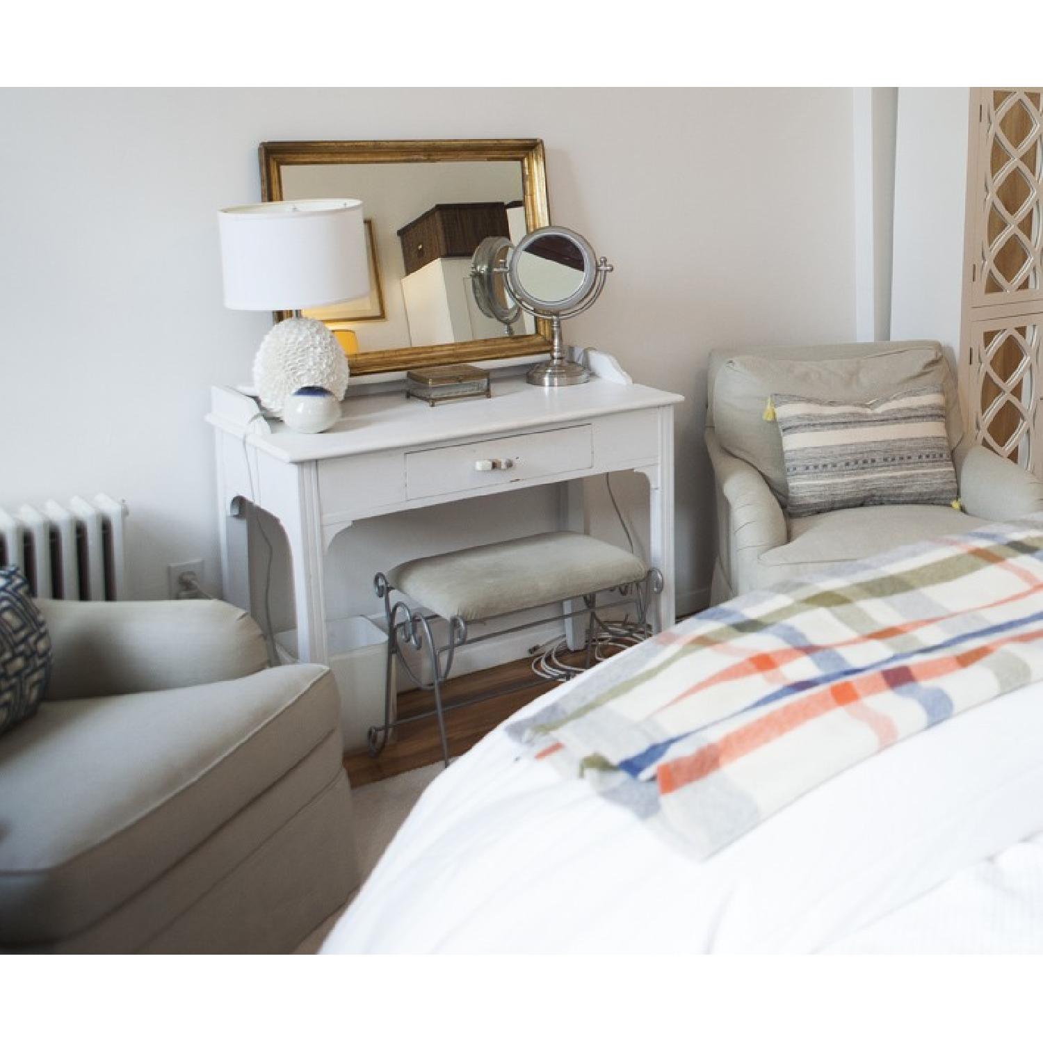 Shabby Chic Vanity/Desk w/ Cushioned Seat - image-2