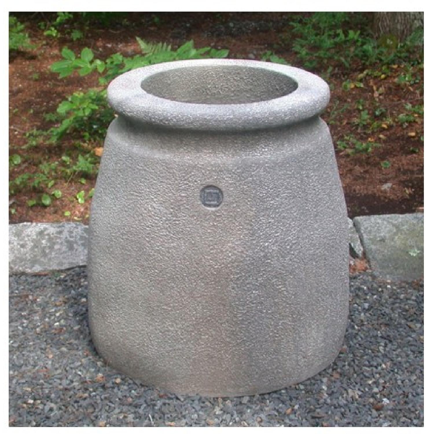 Lunaform Reef Point Concrete Planter w/ Lid - image-4