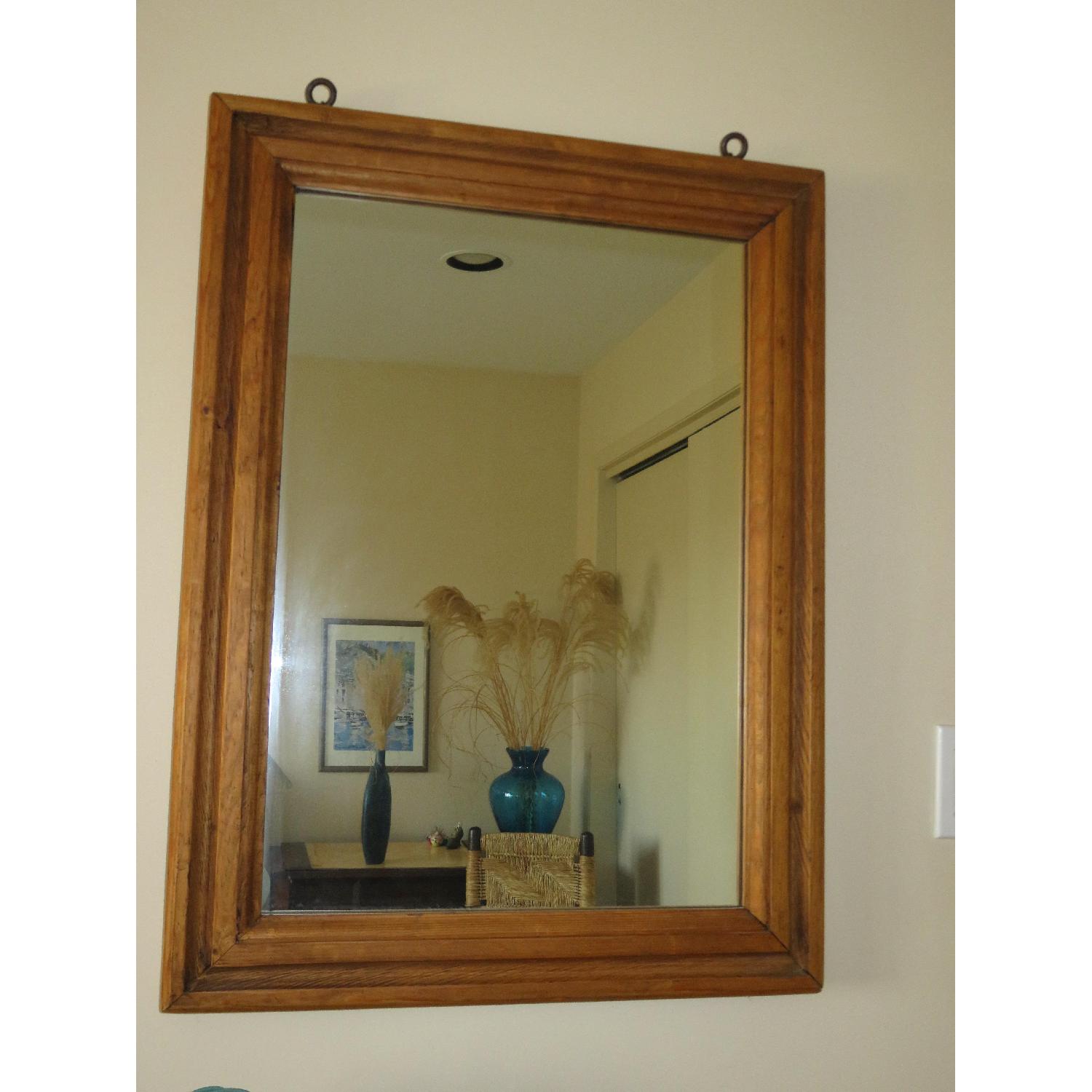 vintage-rustic-wood-framed-mirror-aptdeco
