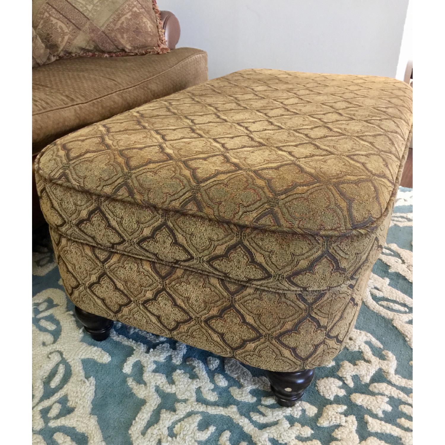 Bernhardt Brown Leather/Fabric Loveseat w/ Ottoman & Pillows - image-4