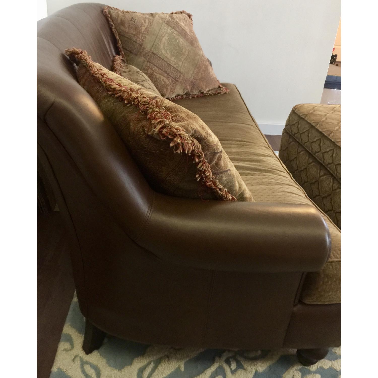 Bernhardt Brown Leather/Fabric Loveseat w/ Ottoman & Pillows - image-6