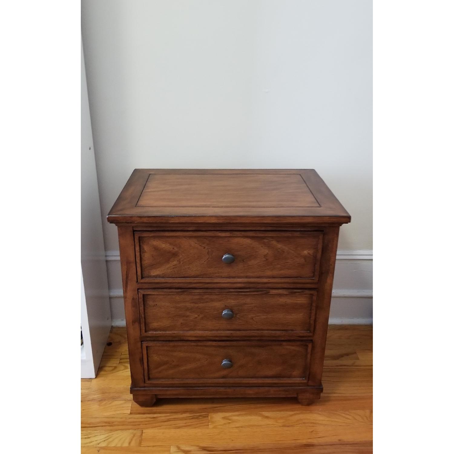 Ethan Allen Lucy Night Table - image-2