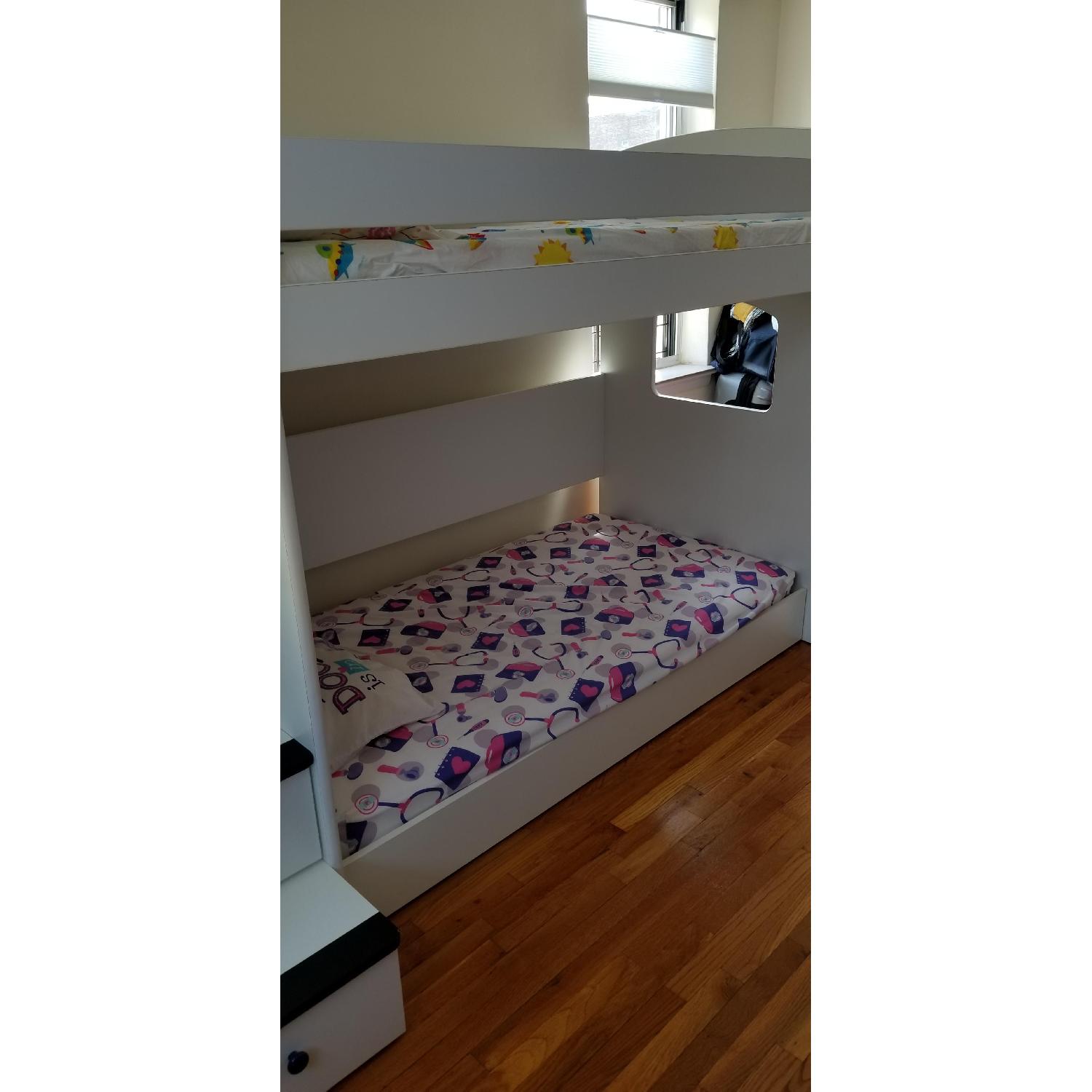 Berg Furniture Bunkbed w/ Trundle - image-5