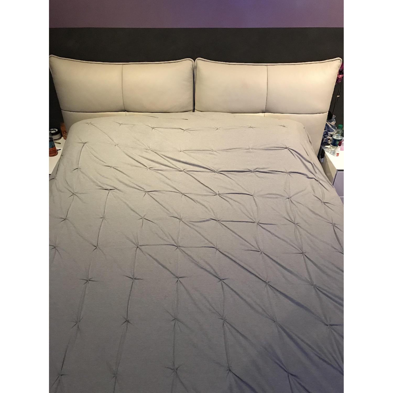 Rossetto Leather Platform Bed - image-2