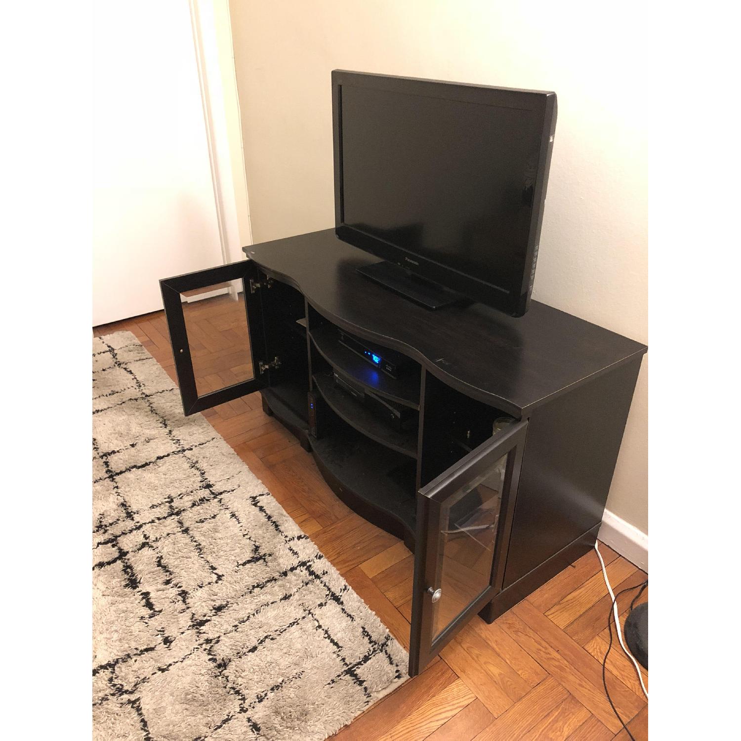 TV Media Display Unit AptDeco