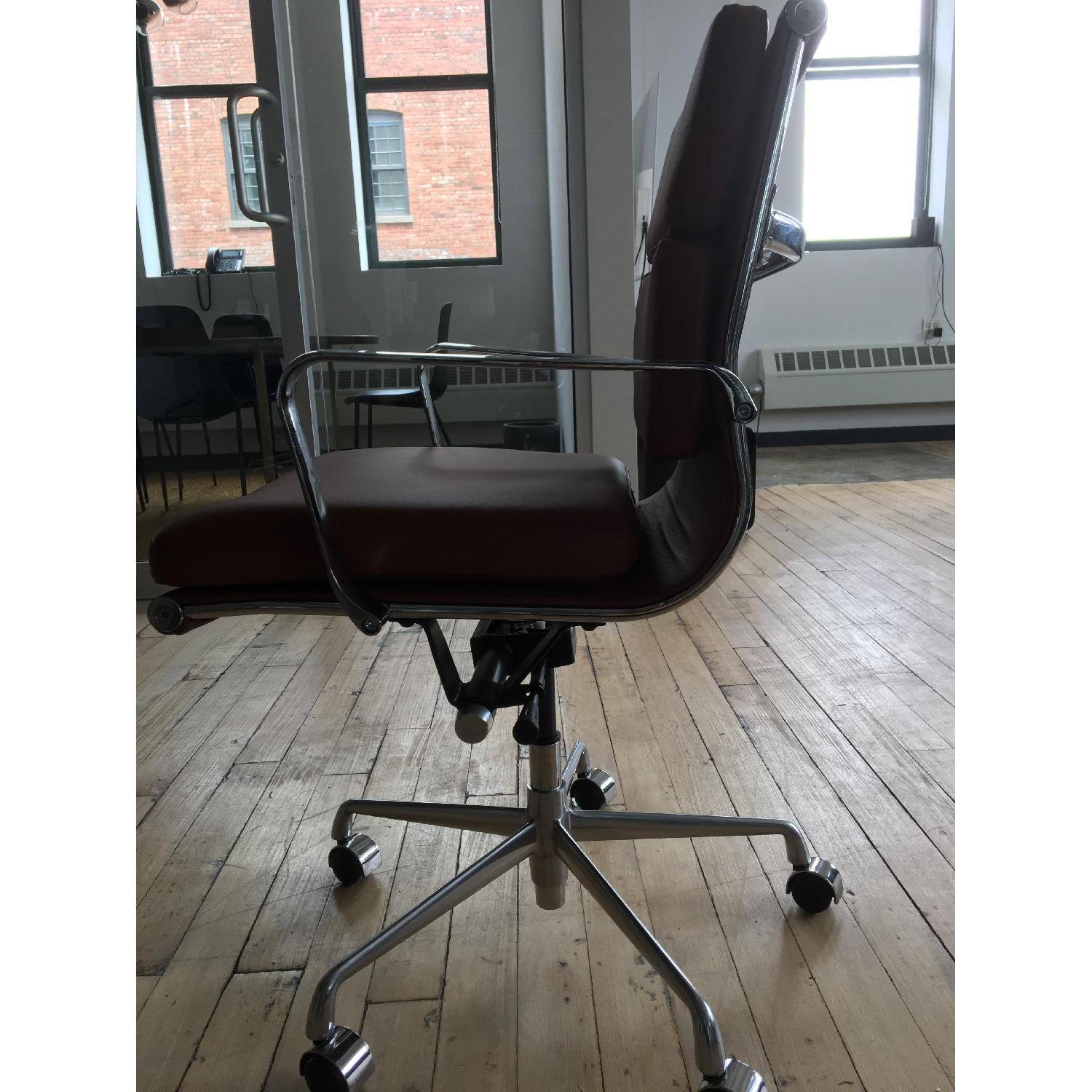 Soho Laura Chair Soho Premier Management Chair