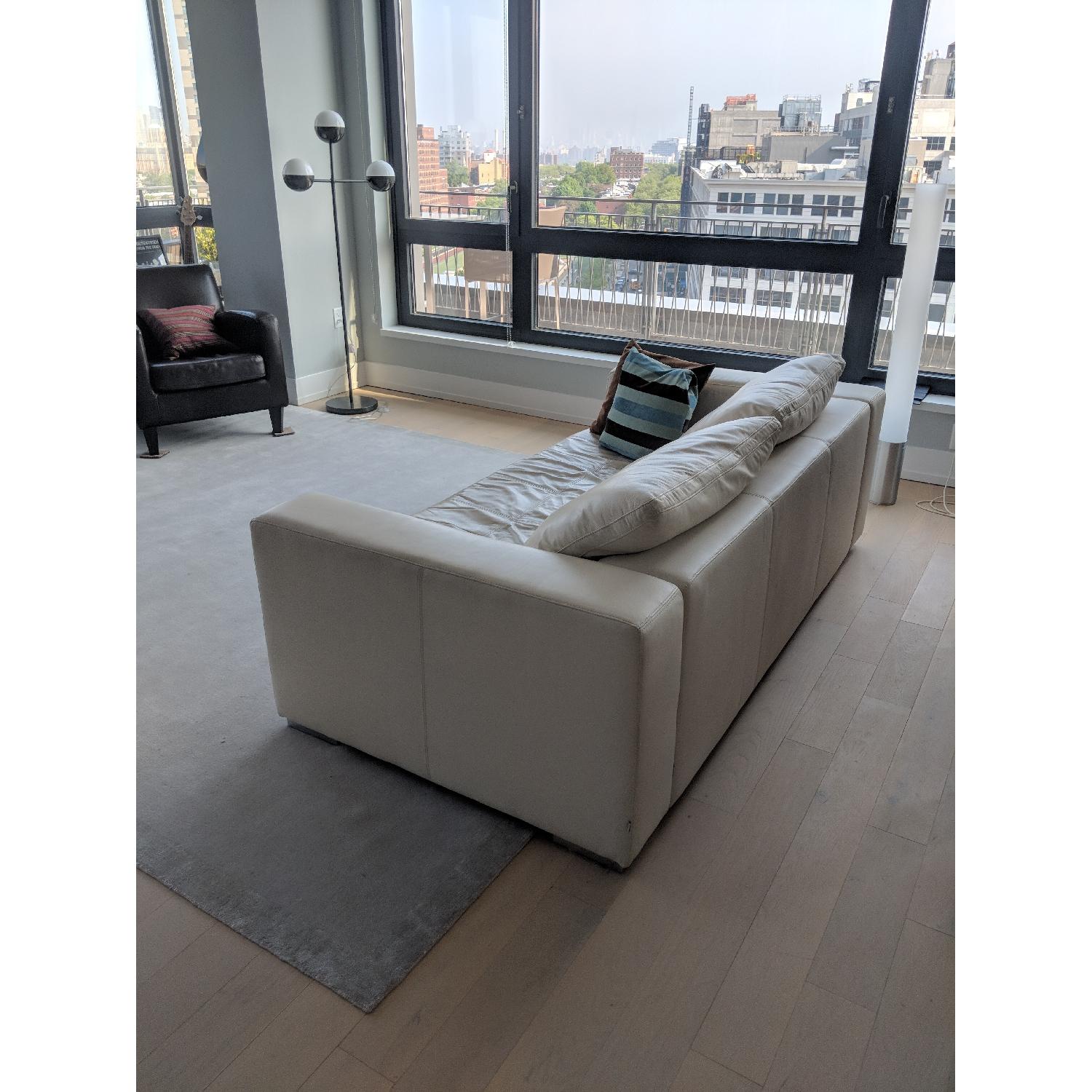 BoConcept Mezzo Leather Sofa - image-2