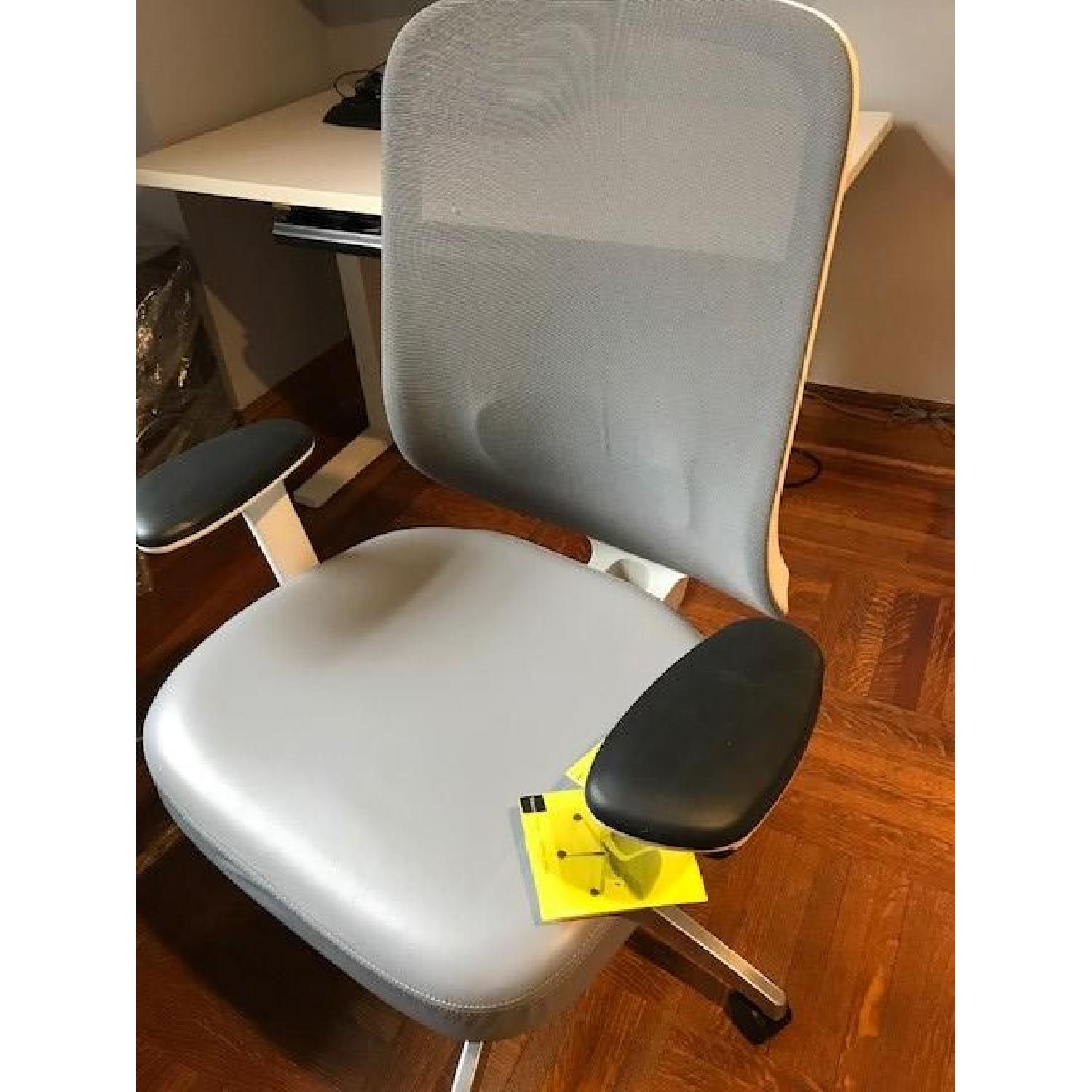 Teknion Projek Office Chair - image-2