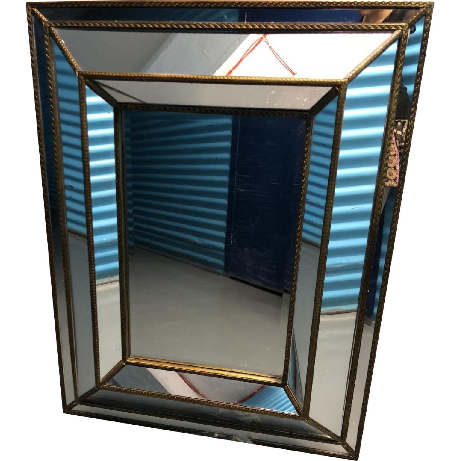 Mirror w/ Vintage Style Mirrored Frame - image-7