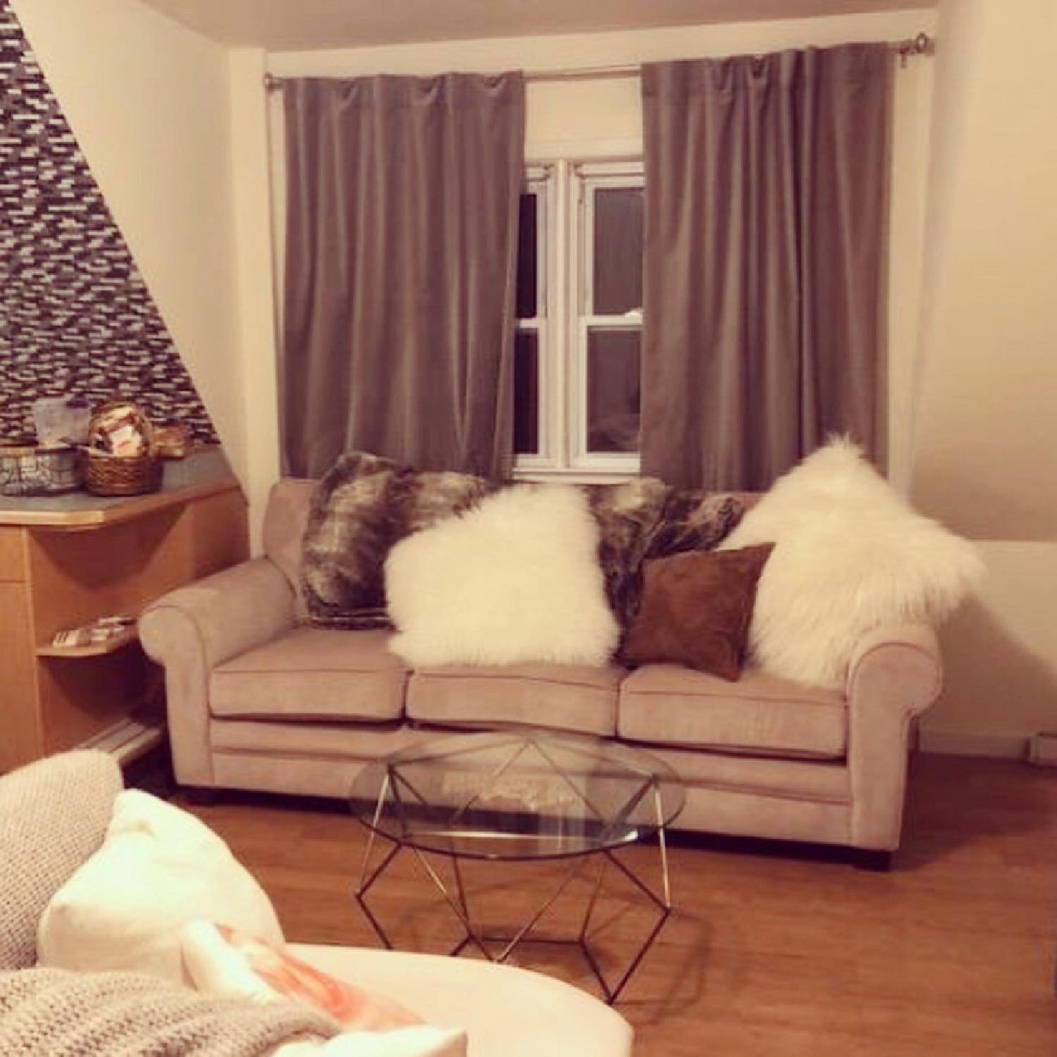 Bob's Maggie II 3 Seater Sofa - image-1