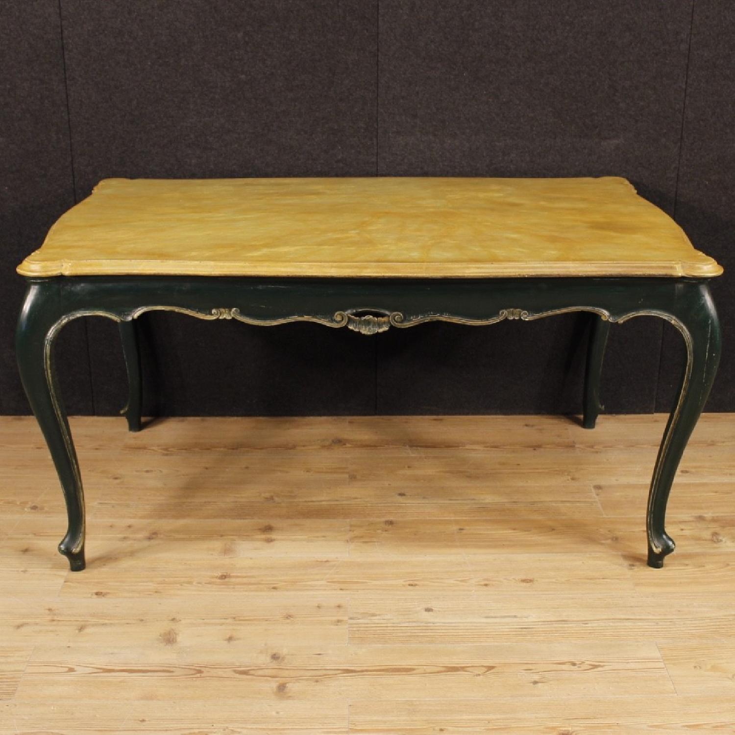 20th Century Venetian Dining Table in Lacquered Wood - image-3