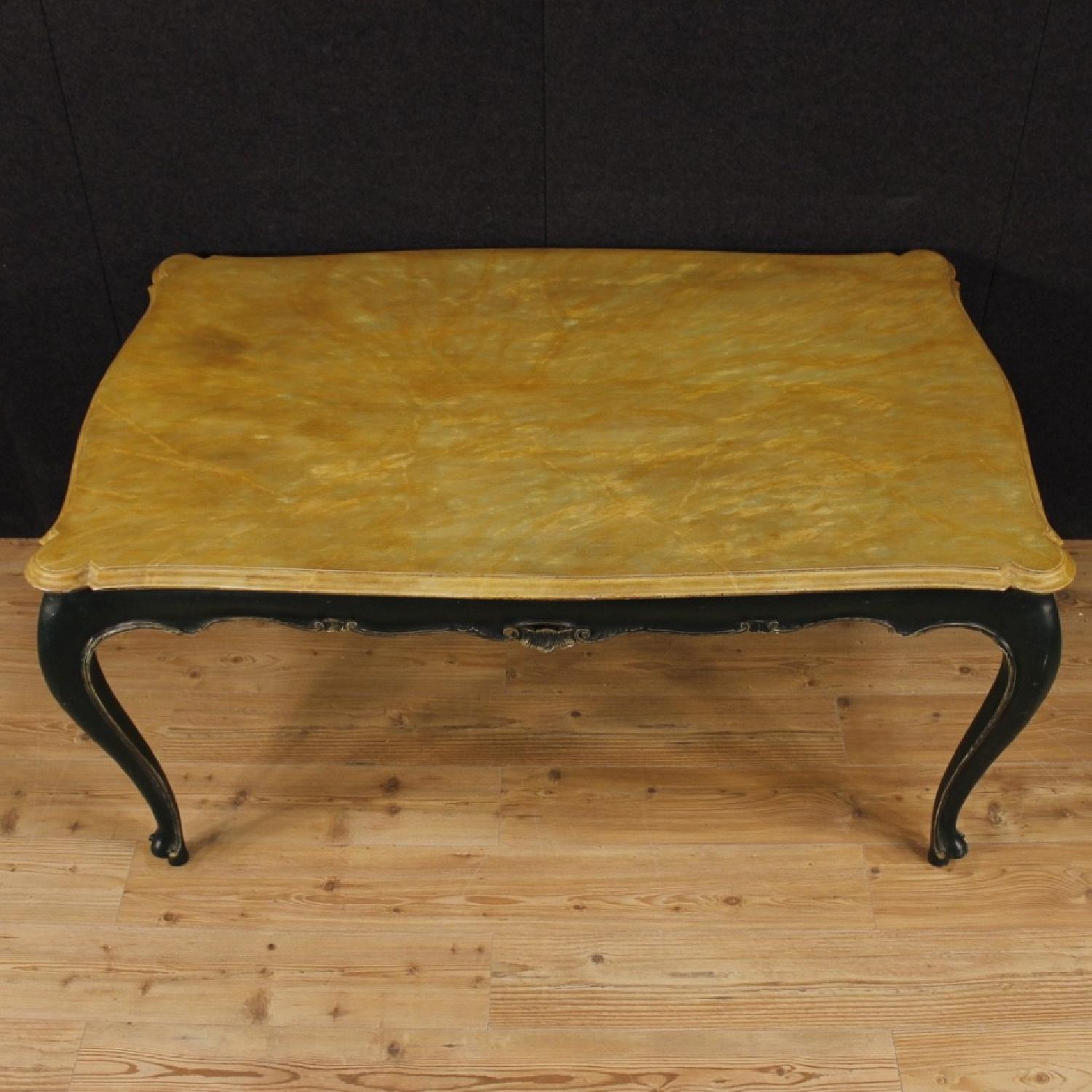 20th Century Venetian Dining Table in Lacquered Wood - image-11