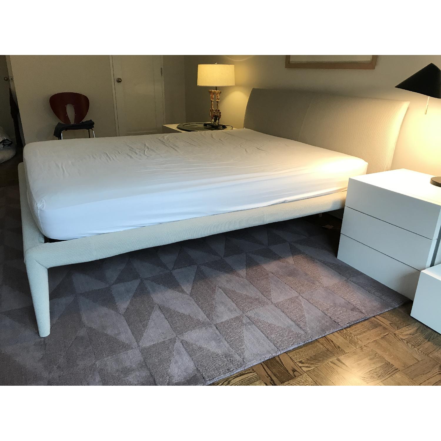 B&B Italia Upholstered Queen Size Bed - image-3