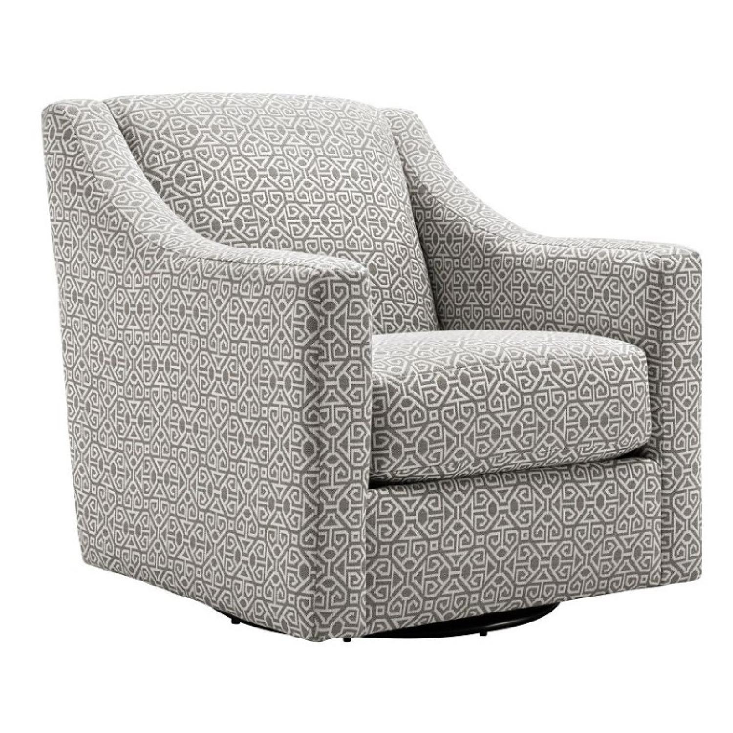 Raymour & Flanigan Anastasia Swivel Accent Chair w/ Pillows AptDeco