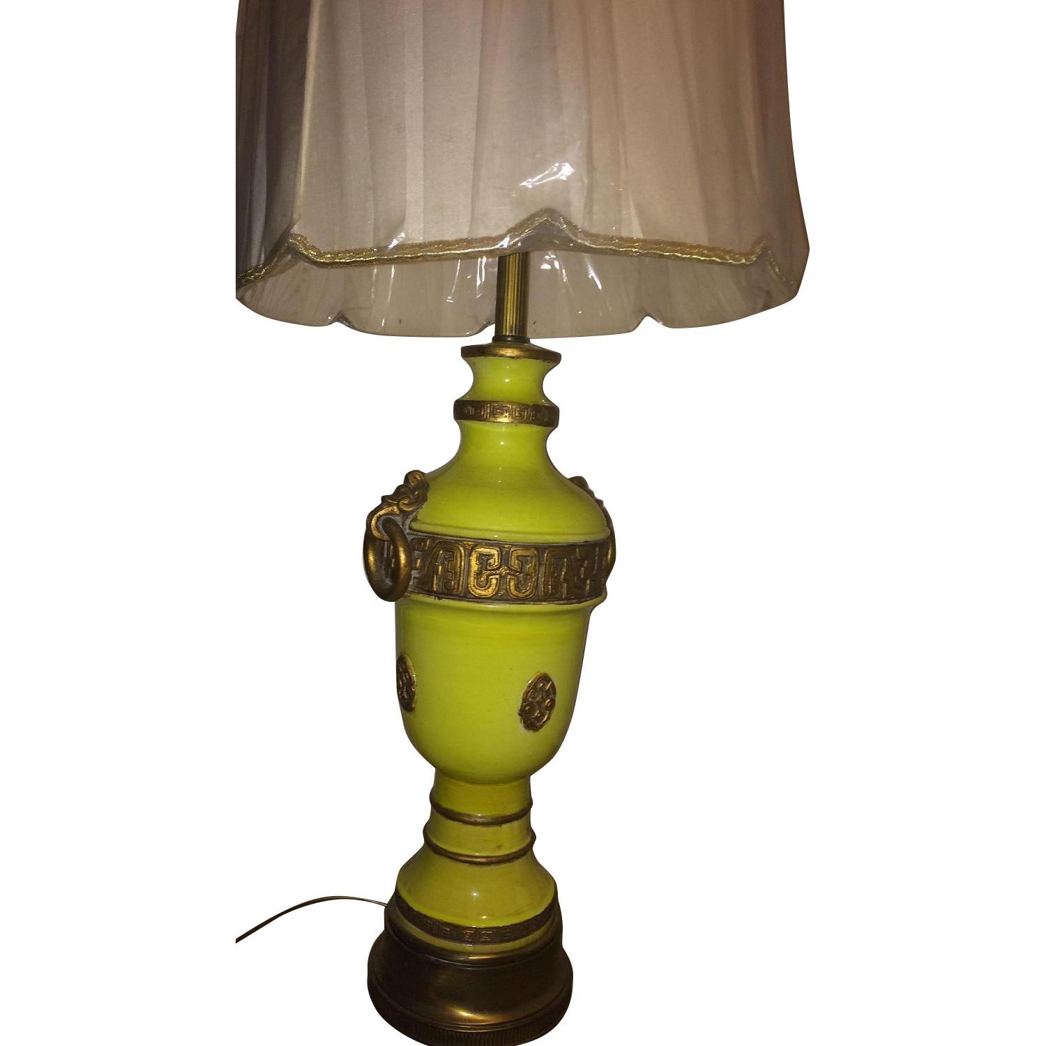 Vintage Asian Inspired Yellow/Gold Table Lamp - image-0