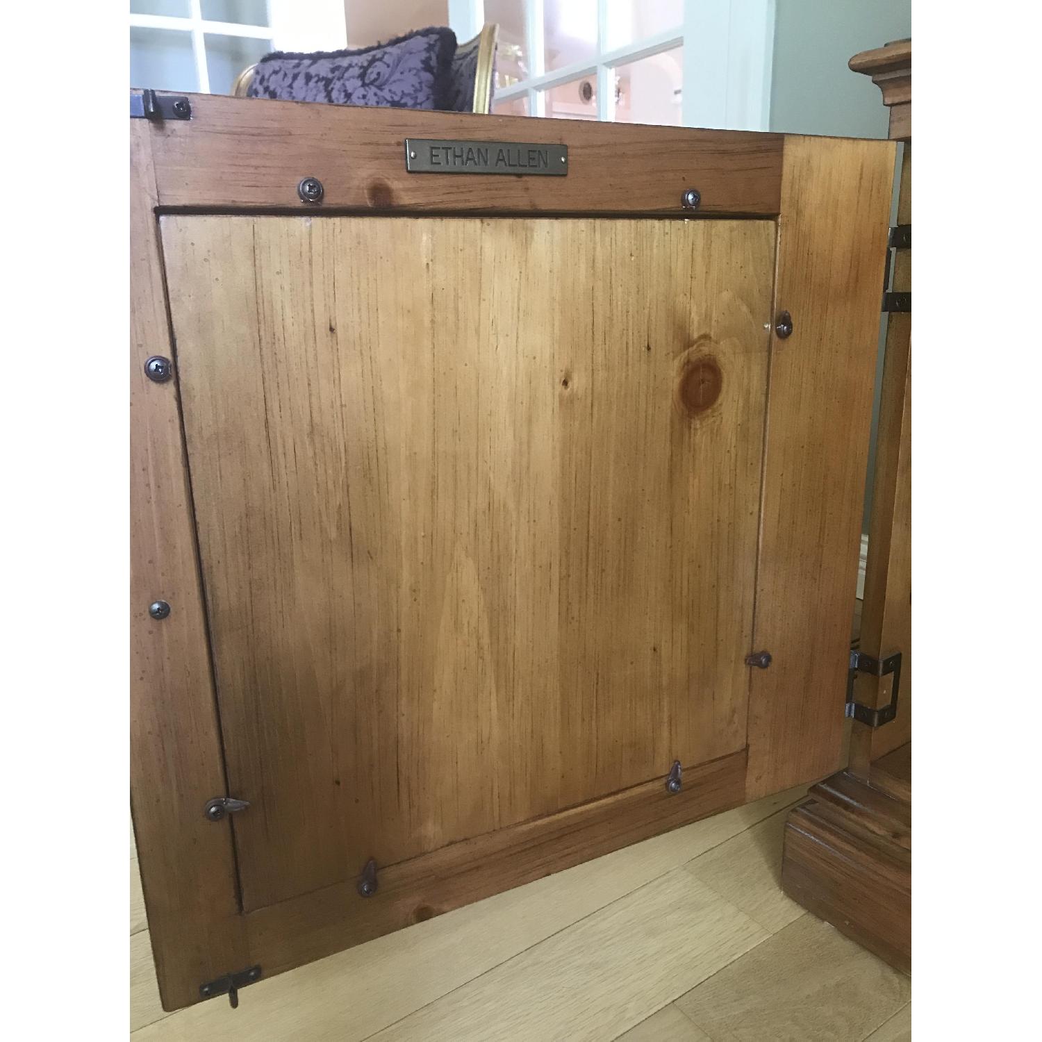 Ethan Allen Media Cabinet - image-4