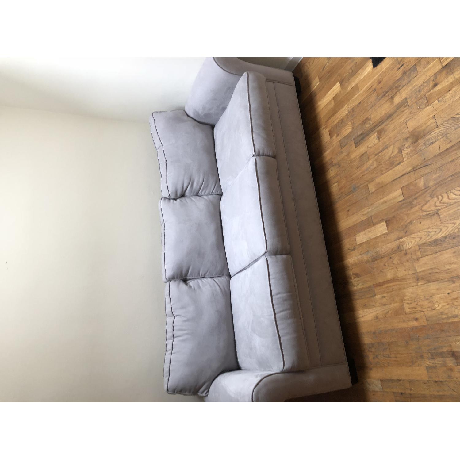 Rooms To Go Grey 3 Seater Sofa - image-4