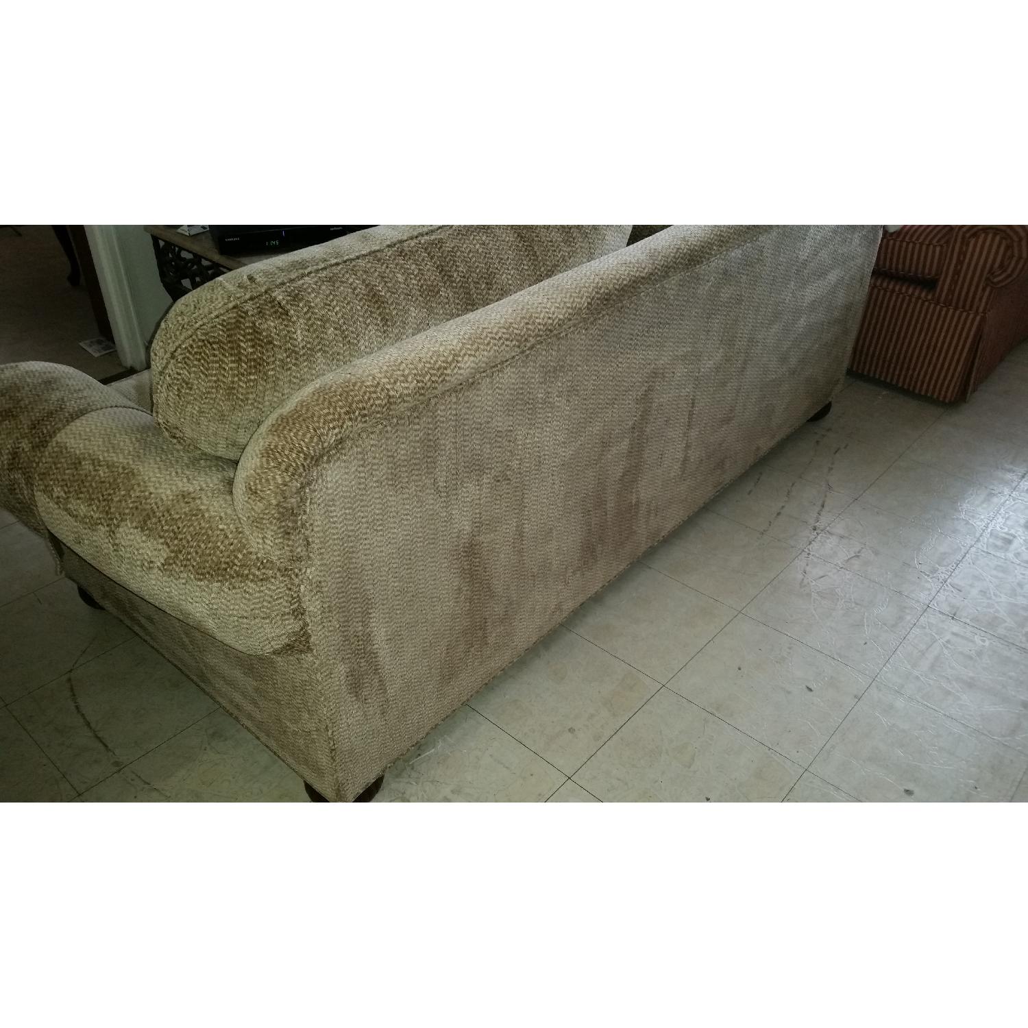 Kravet Sofa - image-4