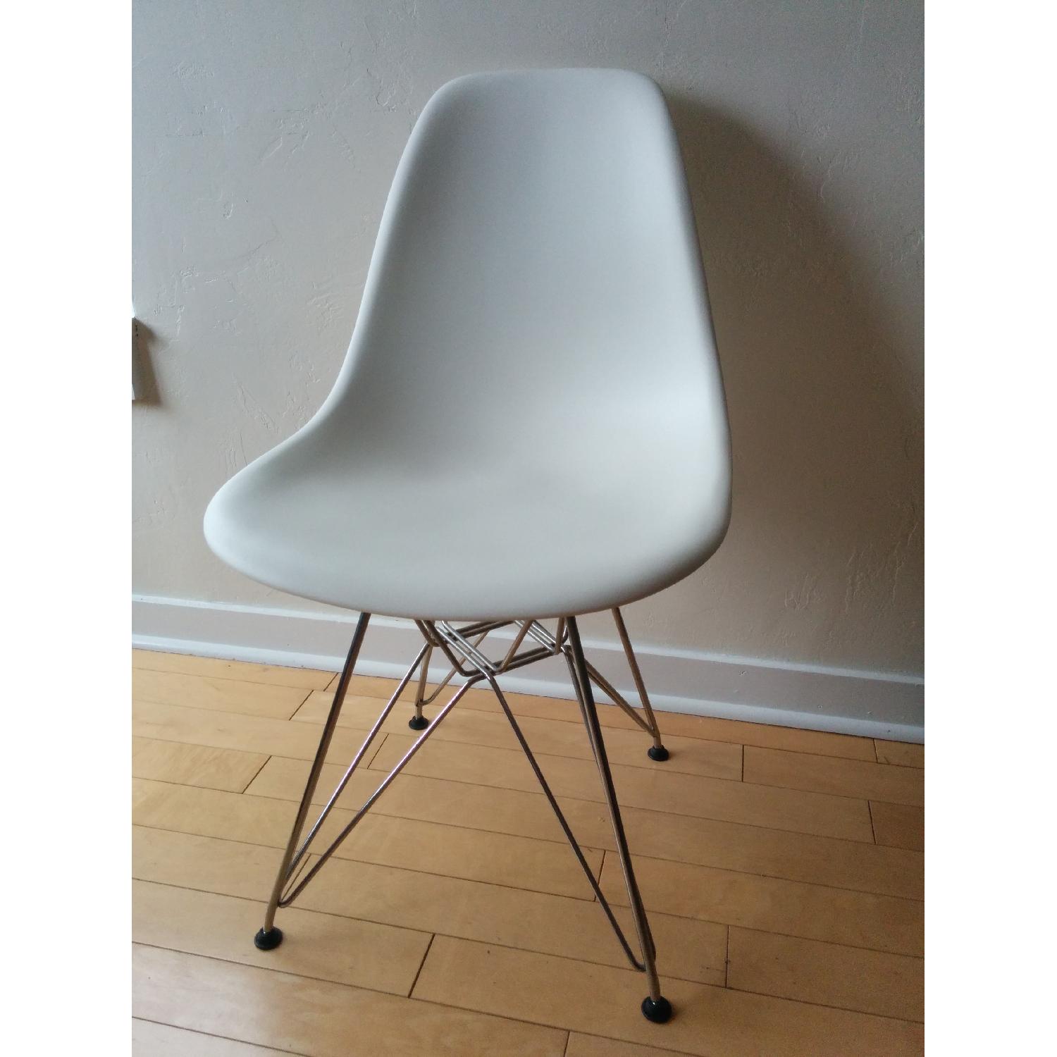 Eames Molded Plastic Side Chairs w/ Metal Base - Pair - image-5