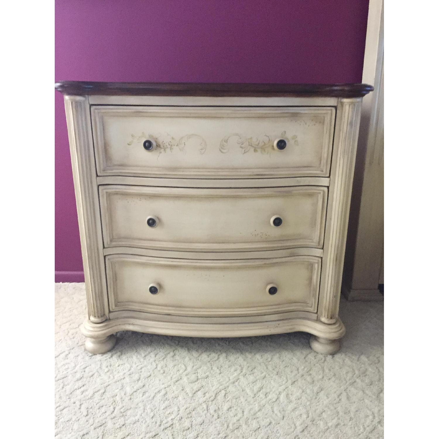 Hooker Furniture Seven Seas Nightstand - image-2