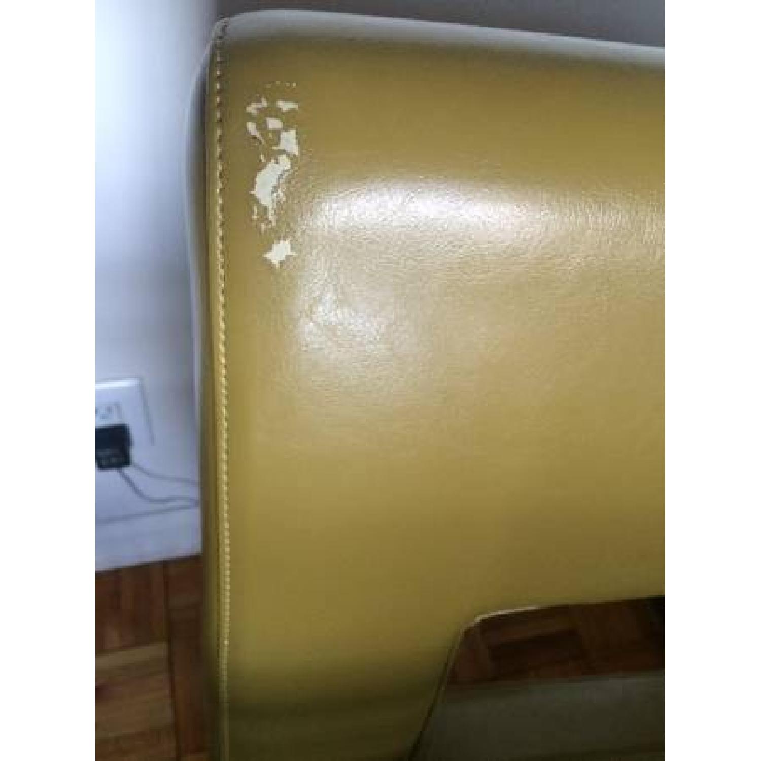 Dining Table w/ 4 Chairs - image-2