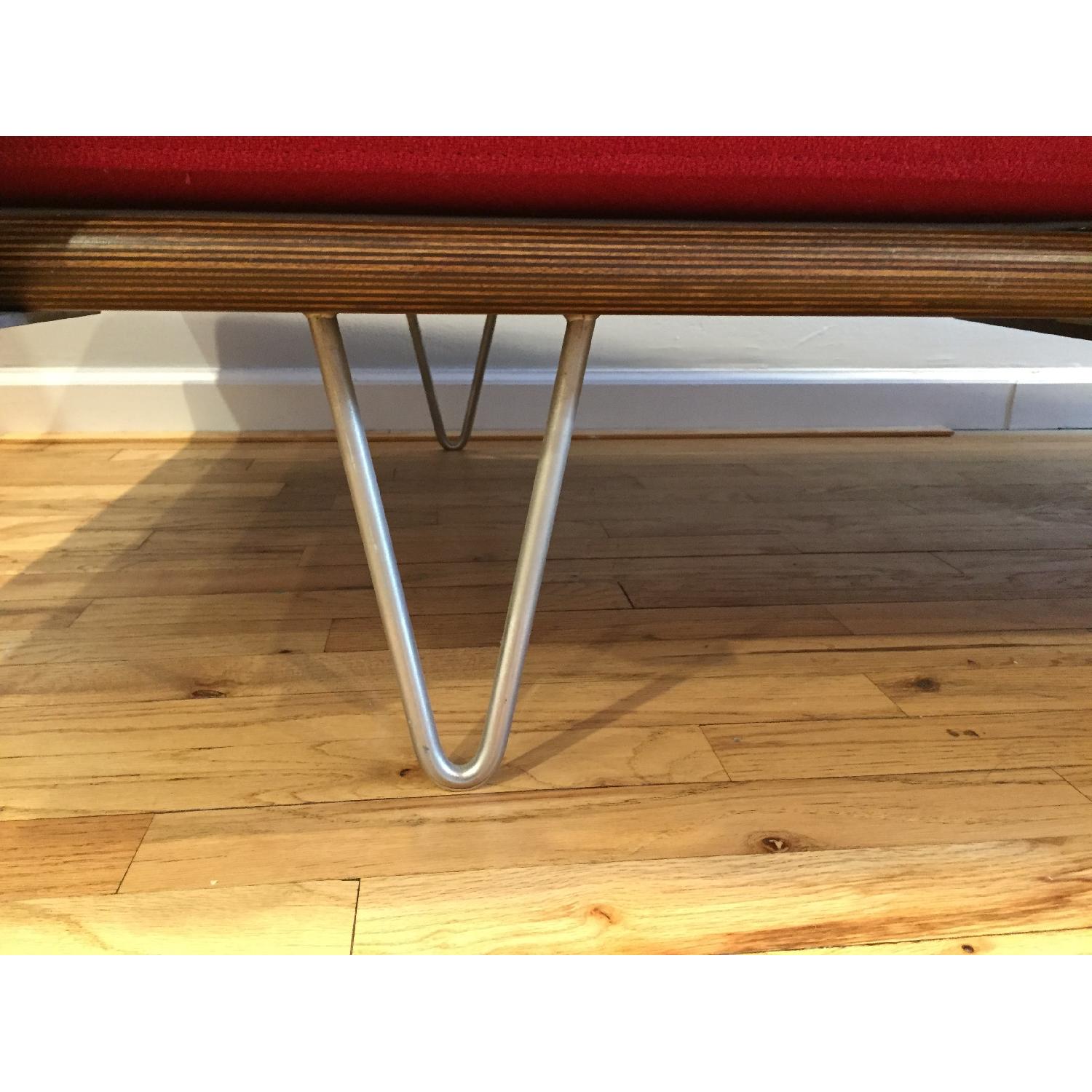 Modernica Case Study V-Leg Day Bed - image-6