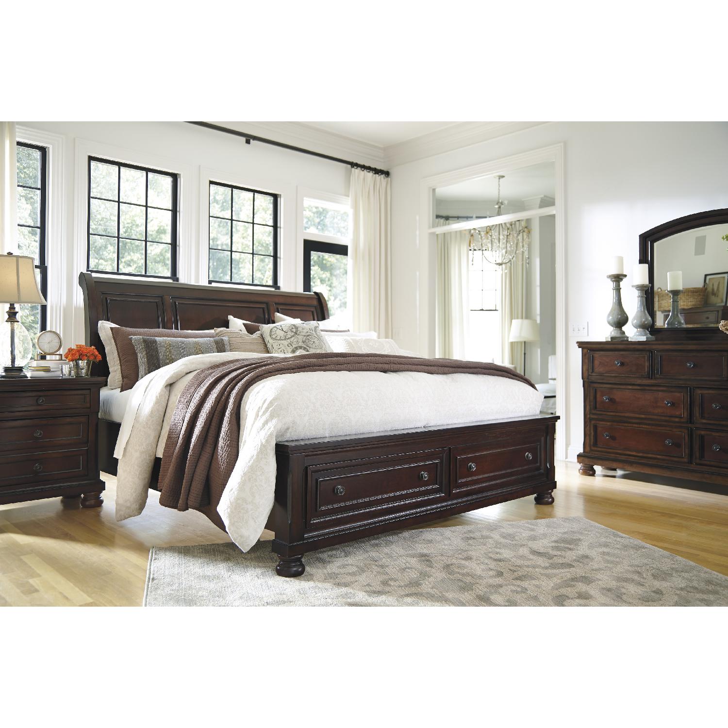Ashley's 5 Drawer Chest - image-3