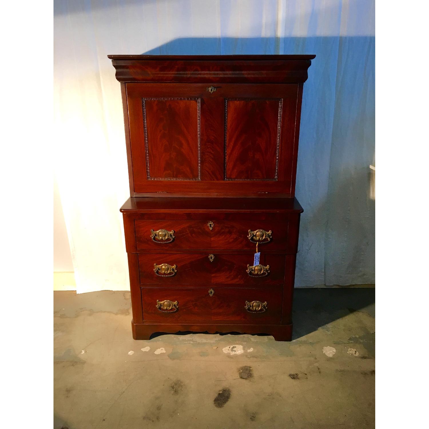 Traditional Secretary desk - image-1