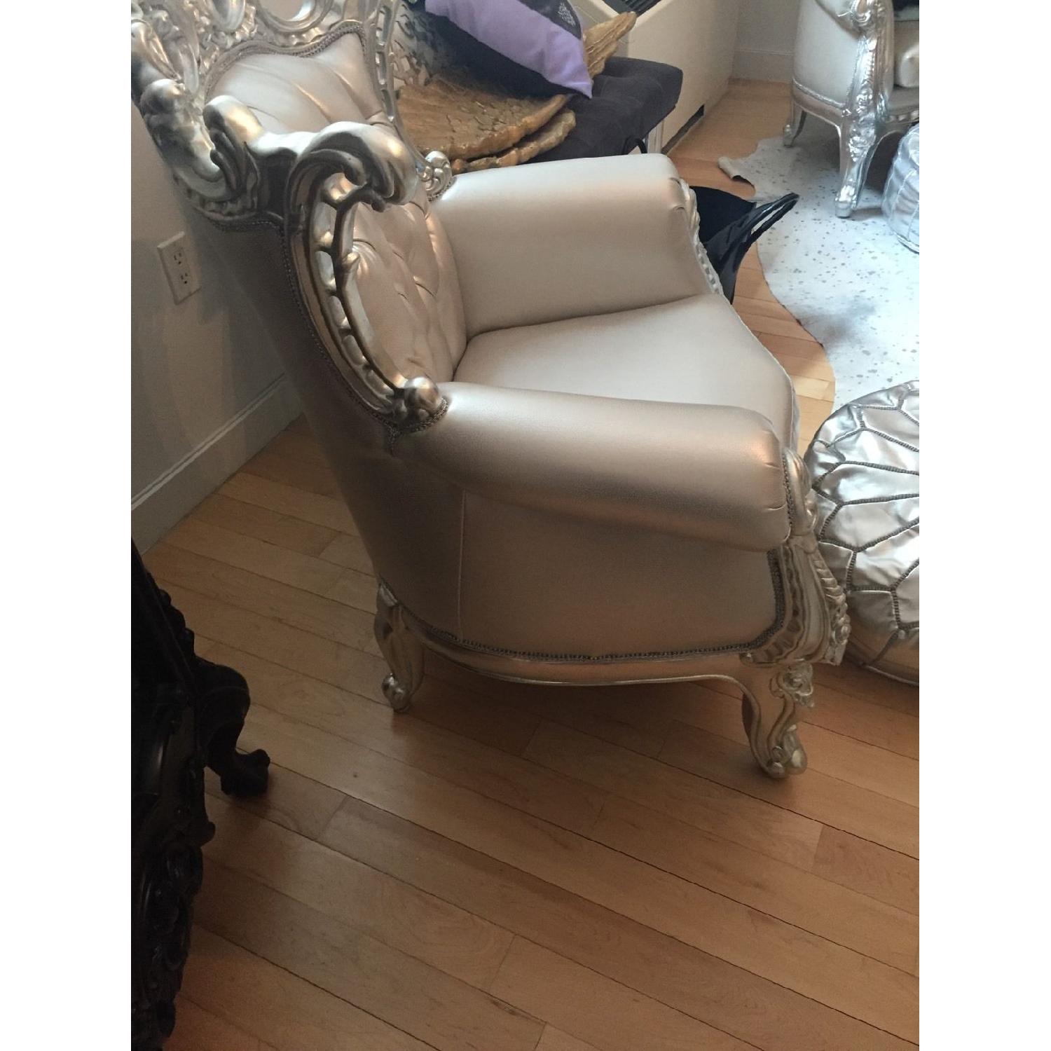 ACME Baroque Style Silver Accent Throne Chair w/ Tufted Back - image-5