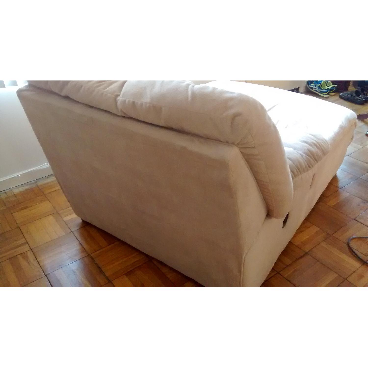 Ashley's Taddy Chaise - image-4