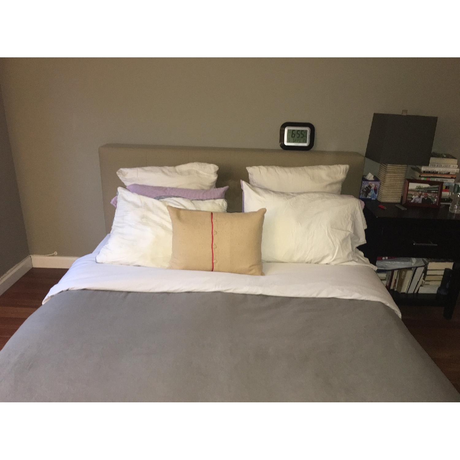 Crate & Barrel Tate Queen Size Bed - image-4