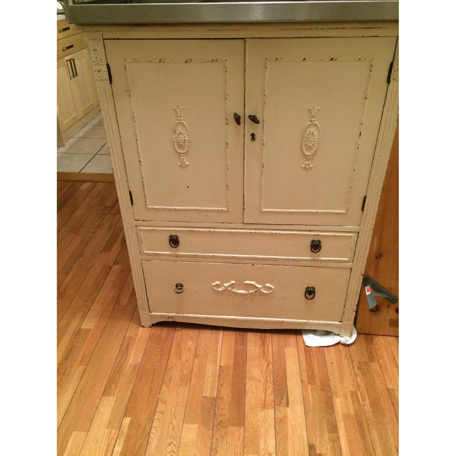 Vintage Wardrobe - image-3