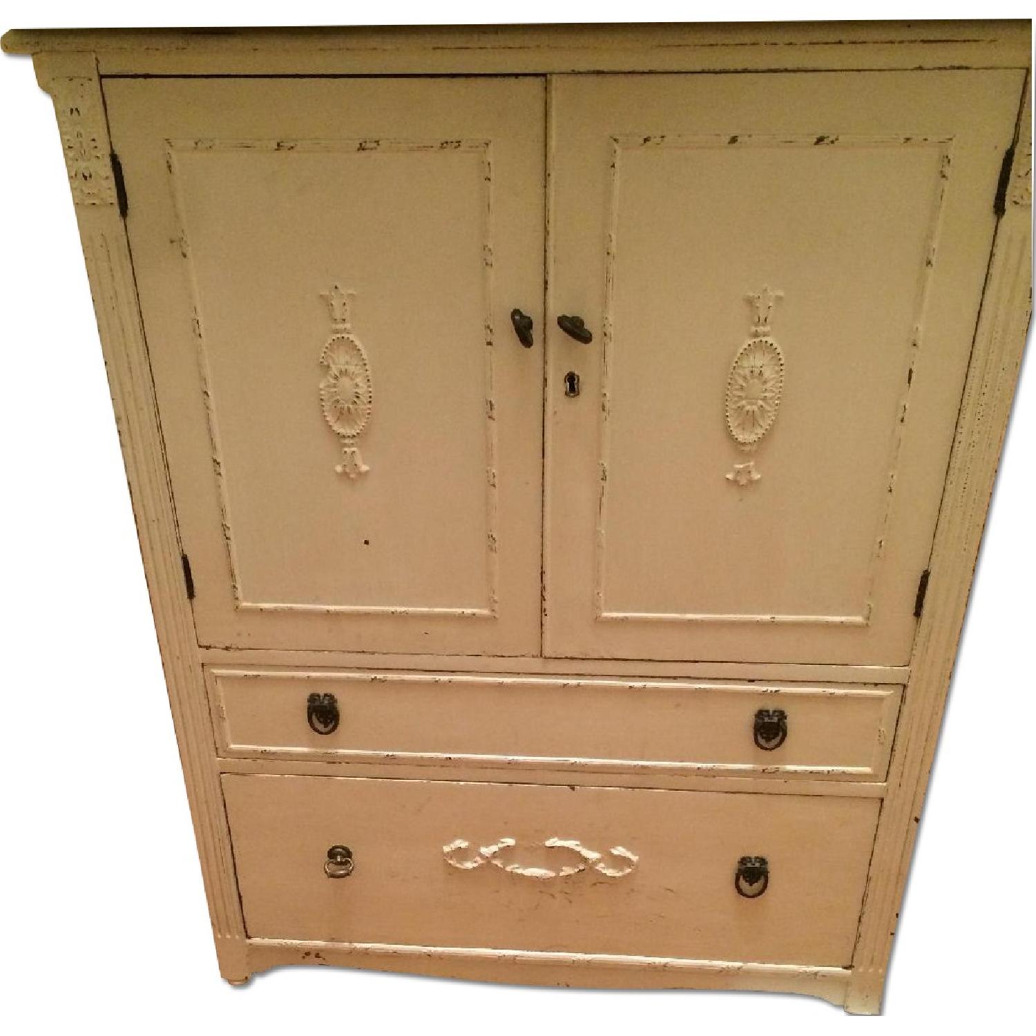 Vintage Wardrobe - image-0