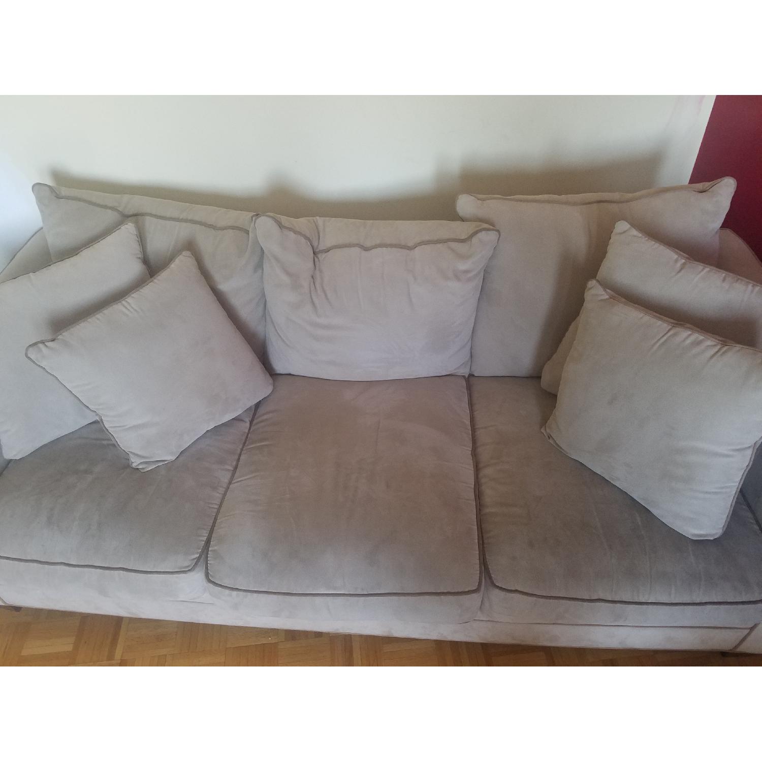 Raymour & Flanigan 3 Seater Sofa + Loveseat - image-3