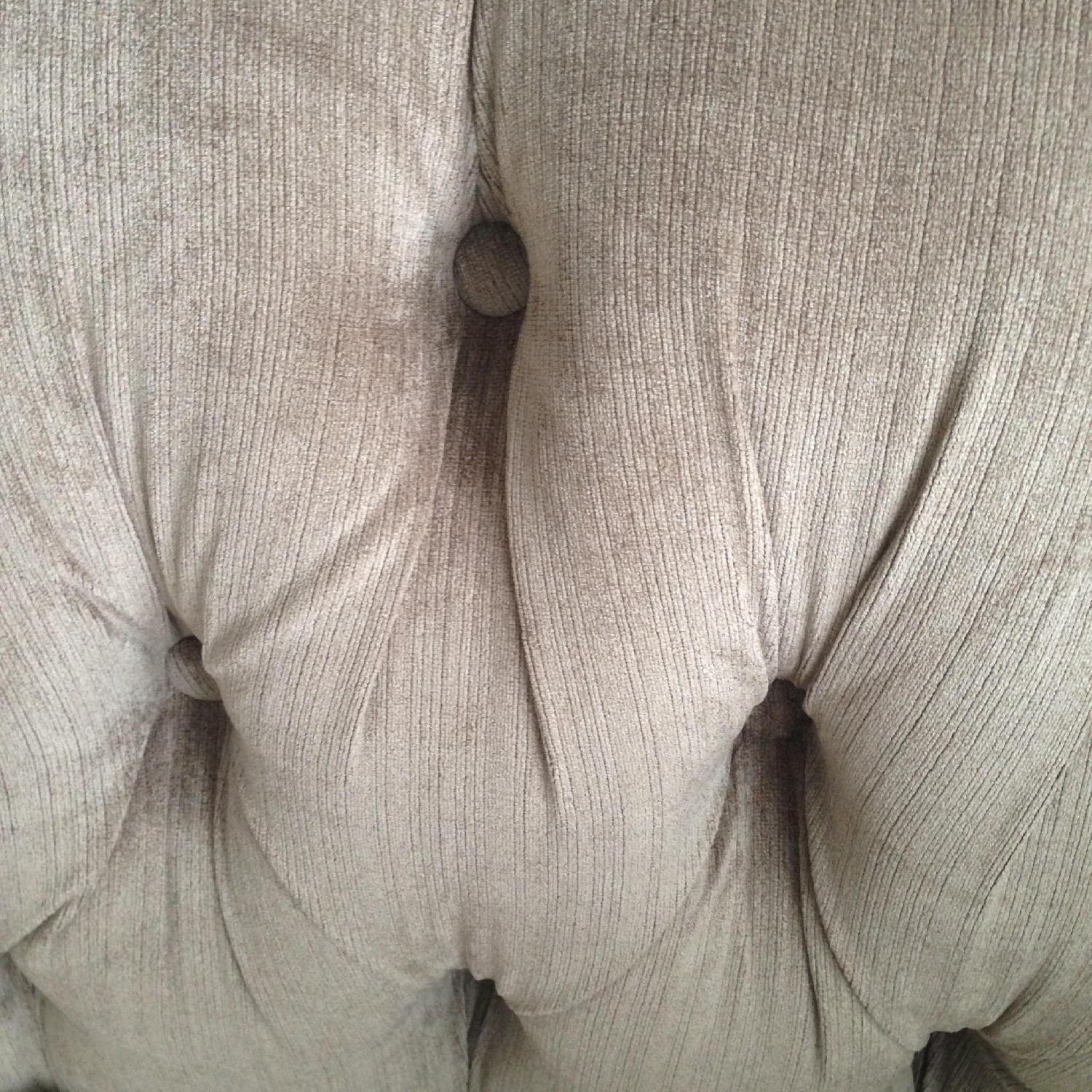 Value City Furniture Brooklyn Sofa - image-4