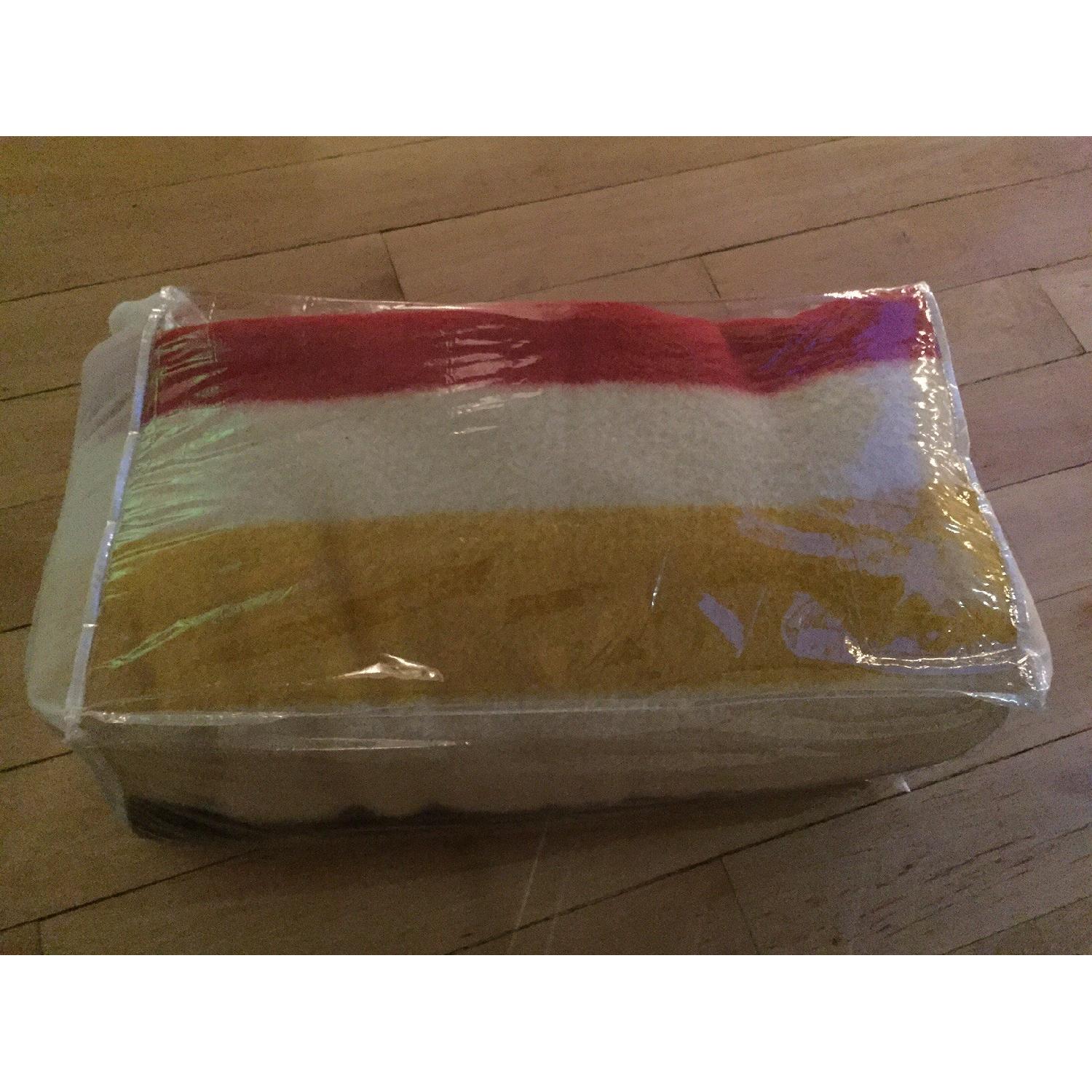 Vintage Hudson Bay 6 Point Queen Size Wool Blanket - image-2