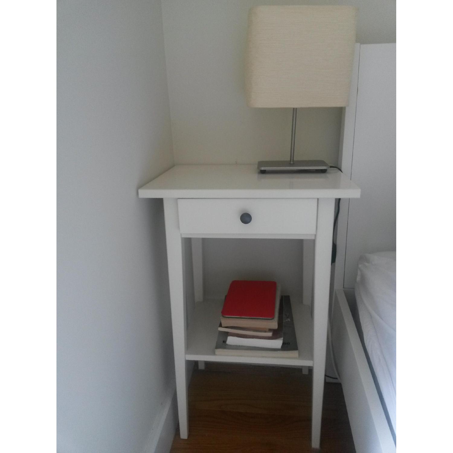 Ikea Hemnes Nightstands In White Pair Aptdeco