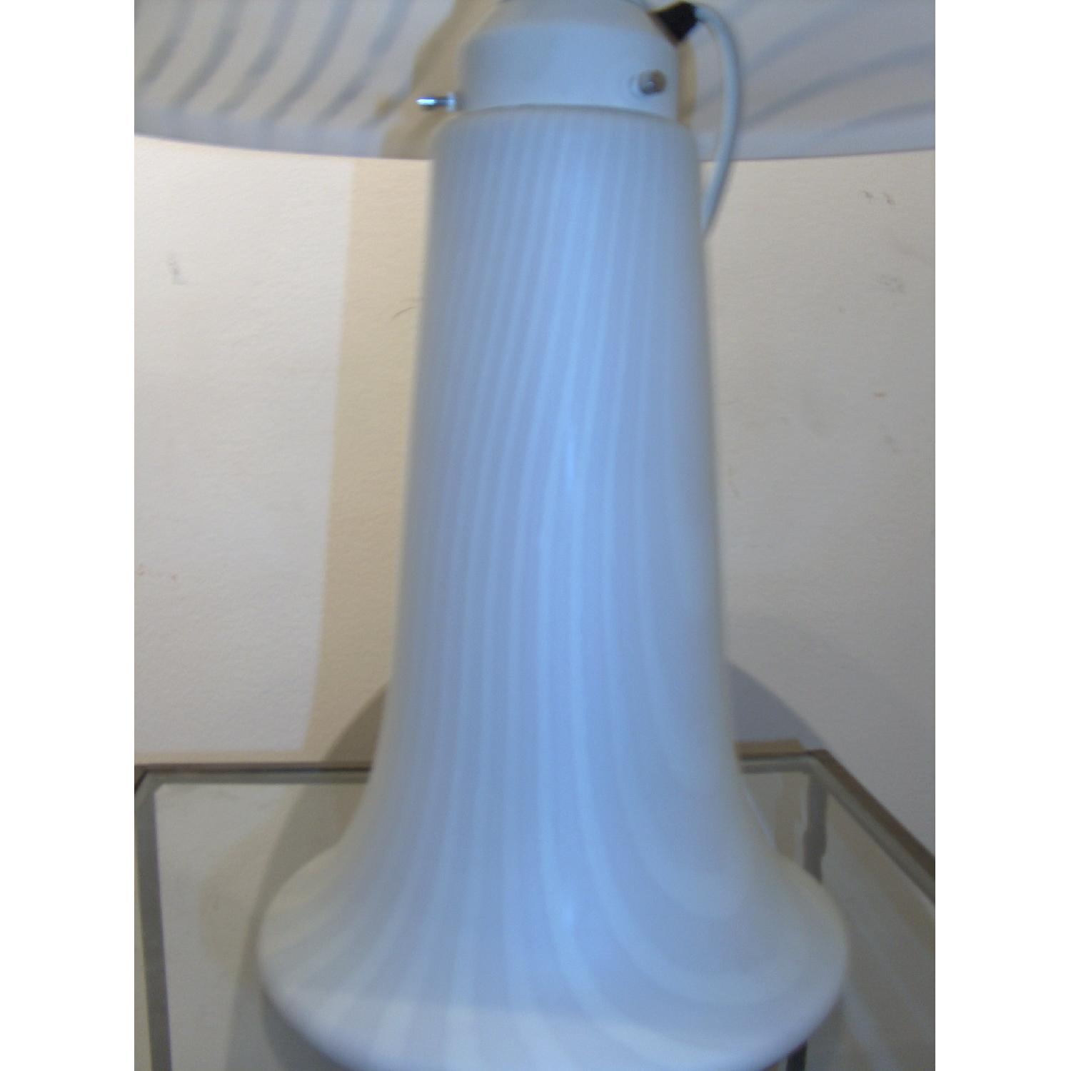 1970's Art Glass Lamp - image-3