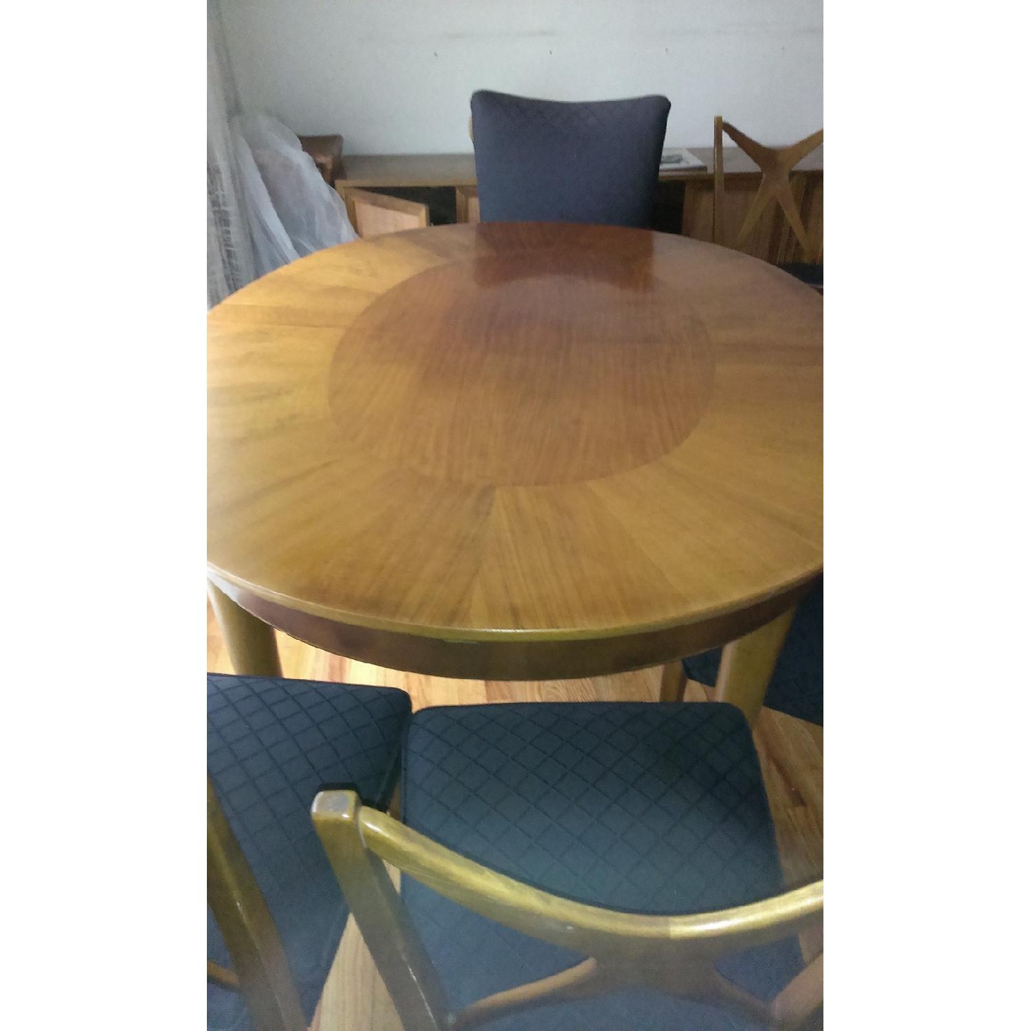 Extendable Dining Table w/ 6 Upholstered Chairs - image-1