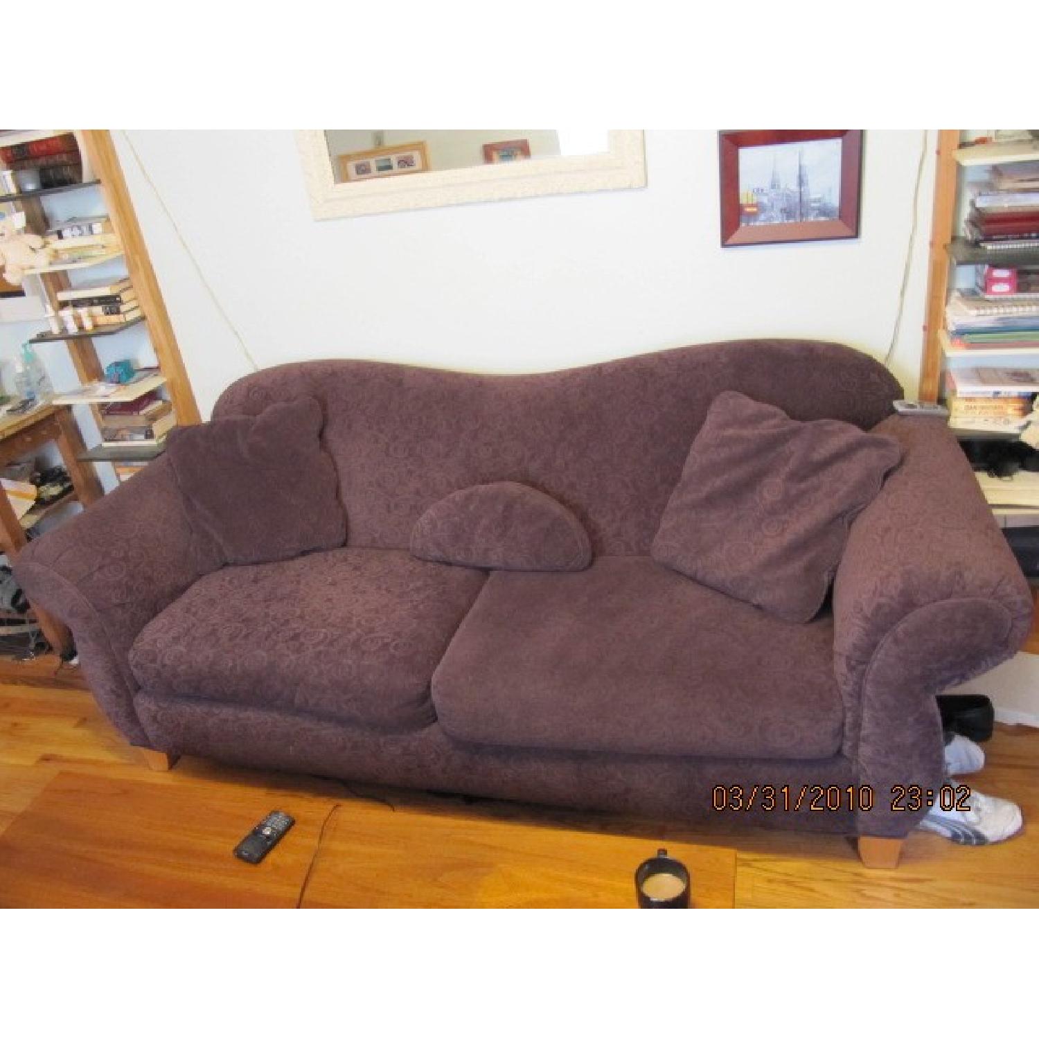 Raymour & Flanigan Purple Pattern Couch - image-3