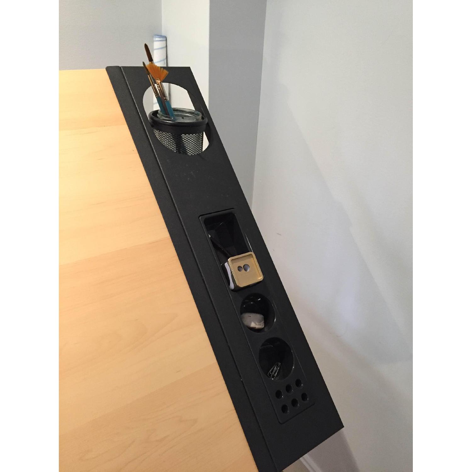 Artist Desk - image-1