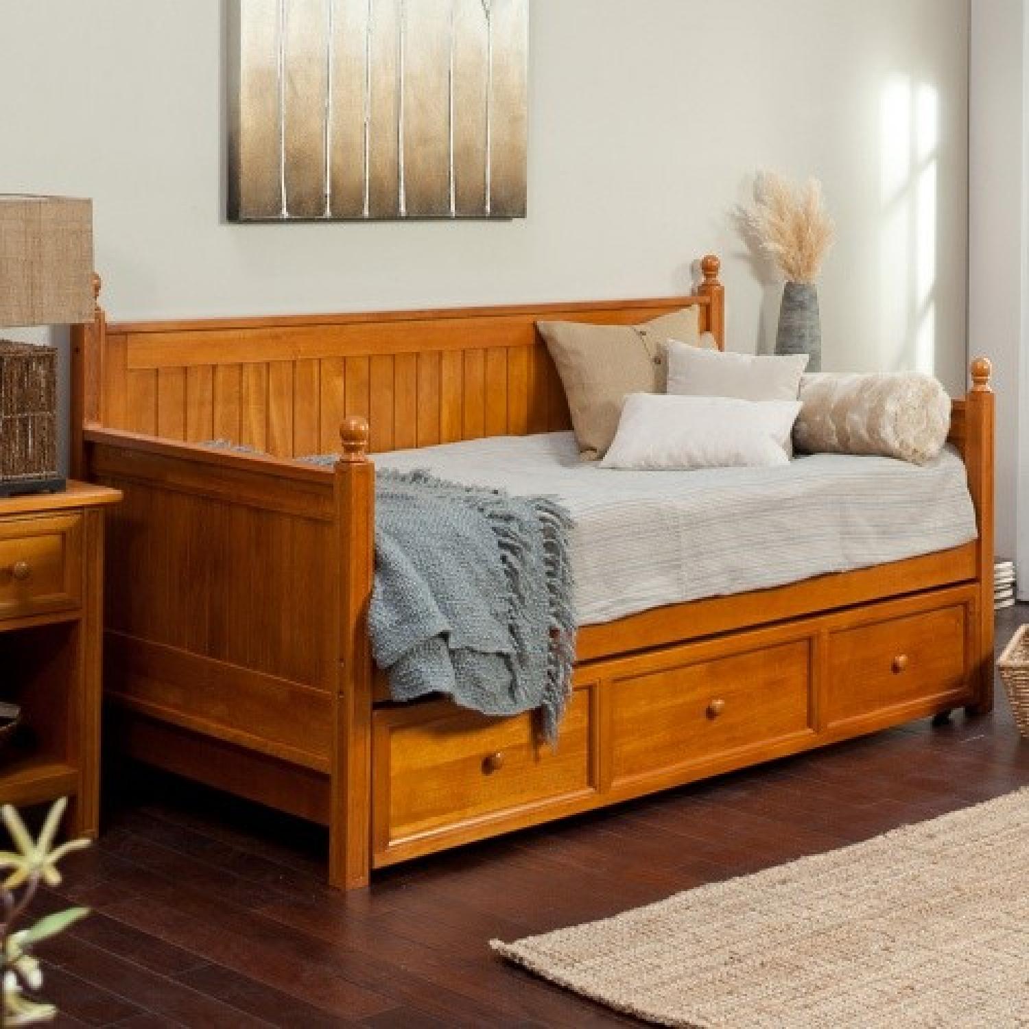 Casey Daybed w/ Trundle - image-2