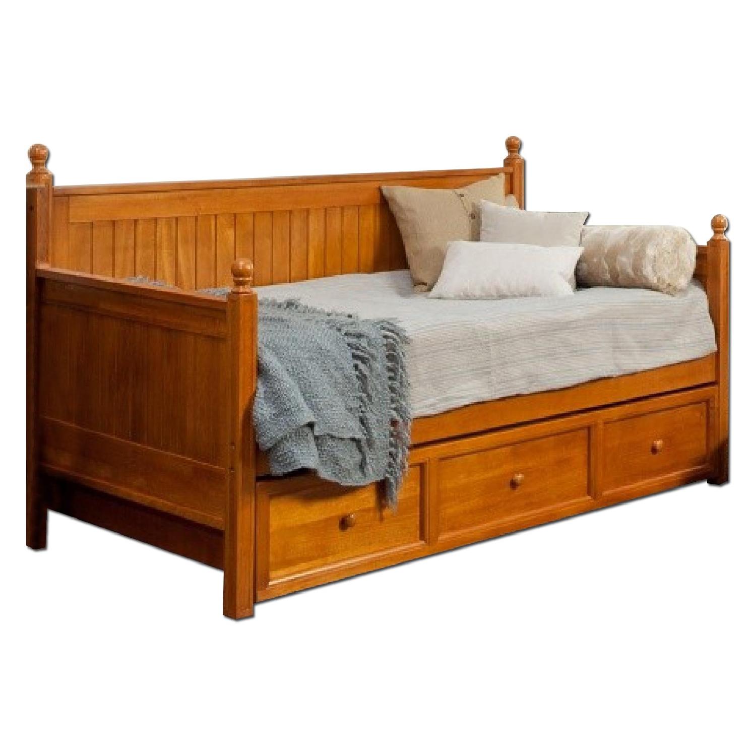 Casey Daybed w/ Trundle - image-0