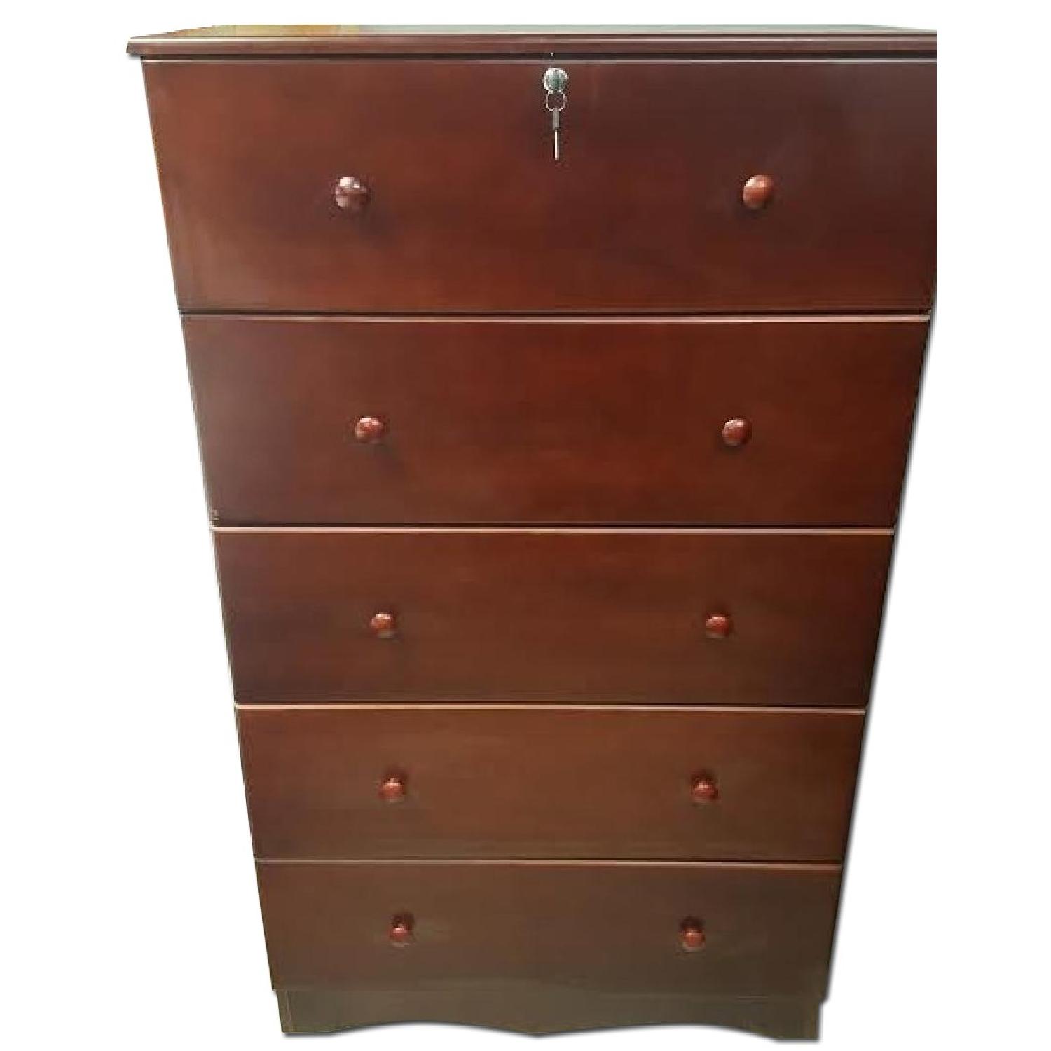 Jumbo Chest - image-0