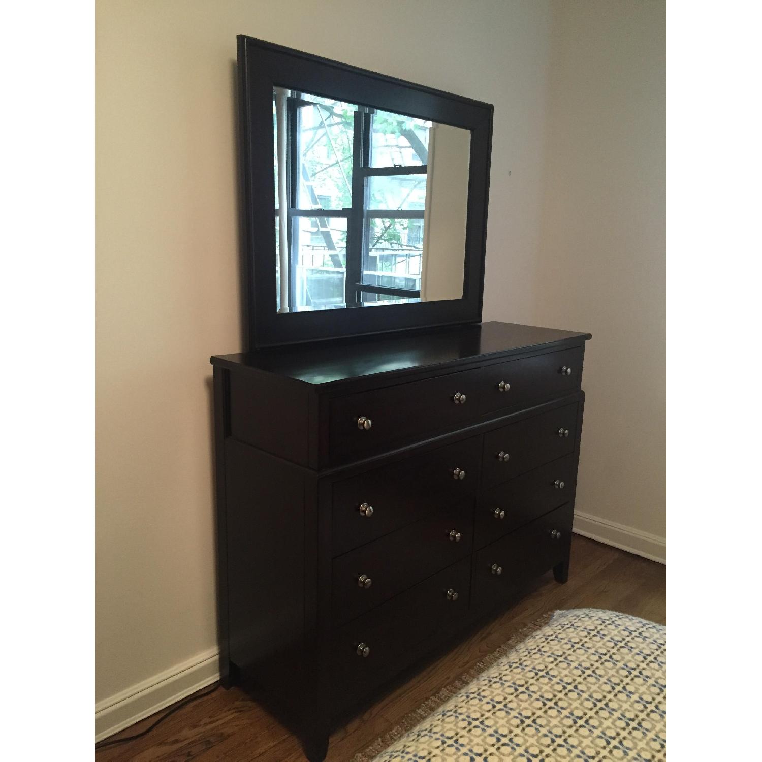 Contemporary 8 Drawer Dresser w/ Mirror - image-3