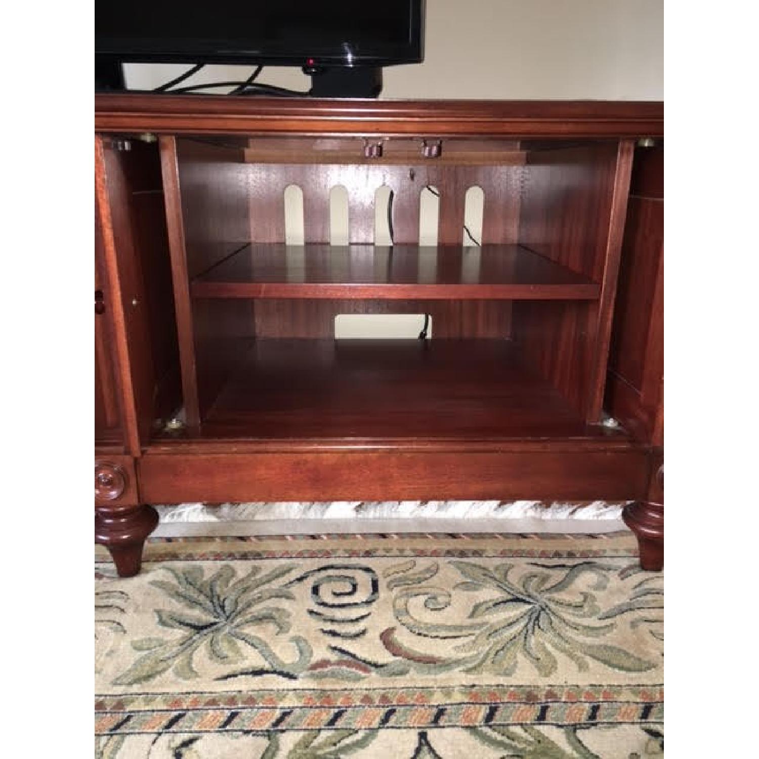 Ethan Allen Windward TV Credenza - image-2