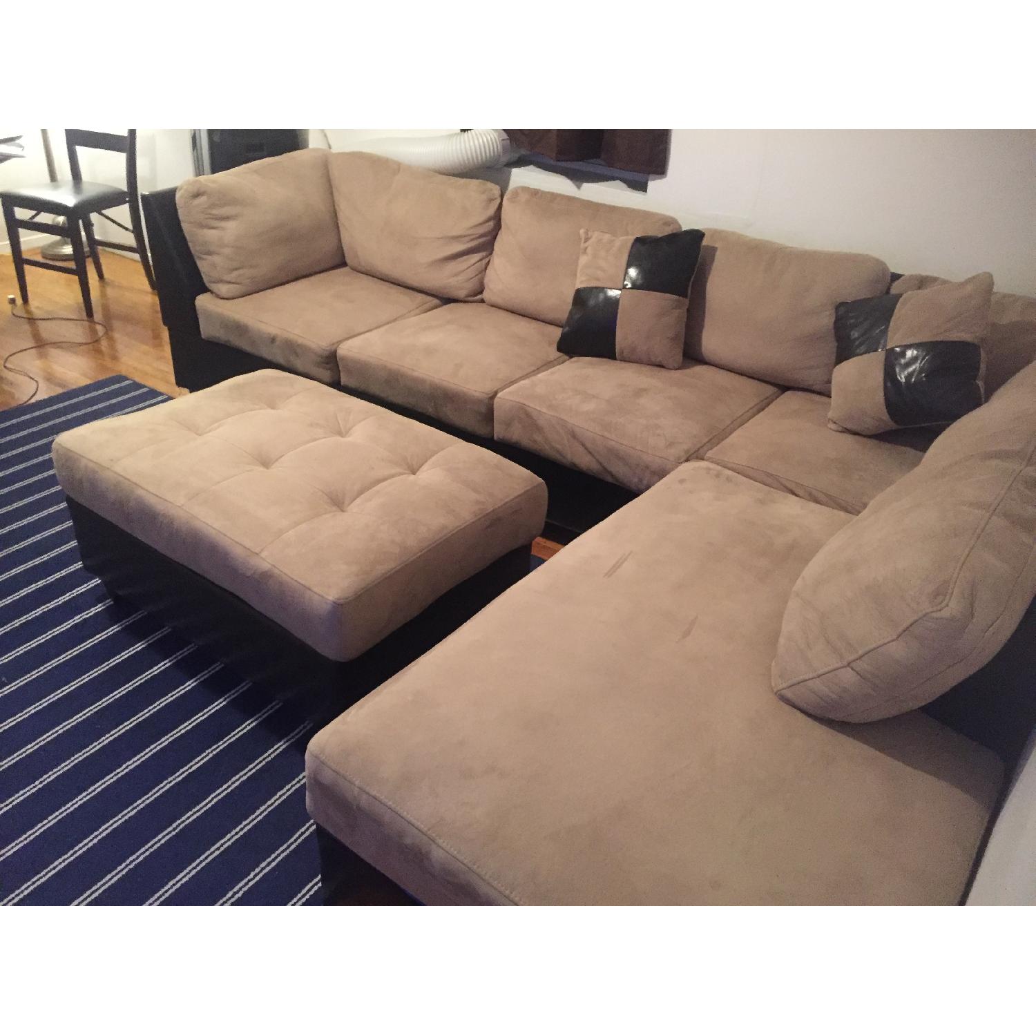 Poundex Sectional w/ Ottoman - image-1