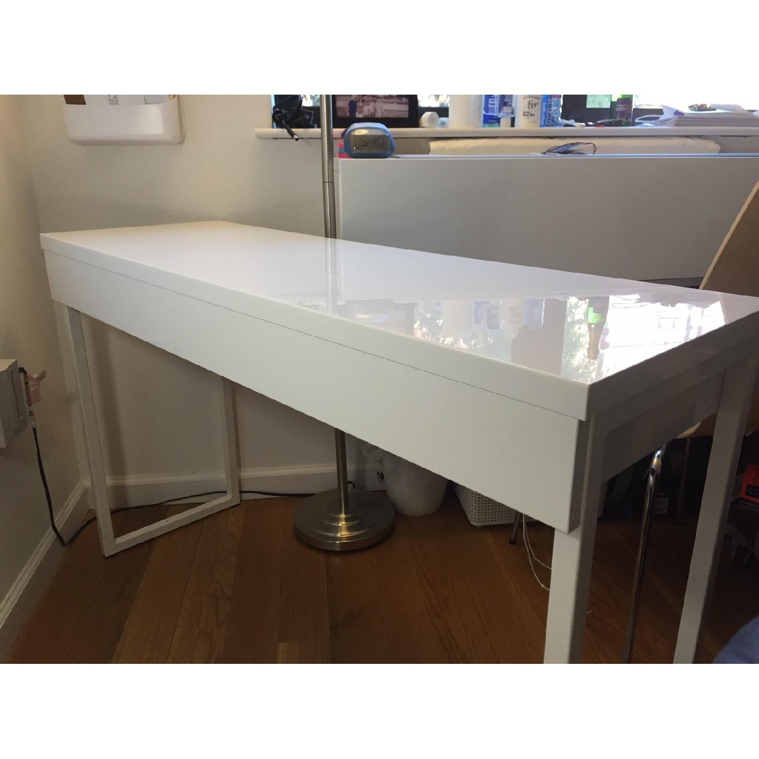 Ikea Besta Burs Study/Office Desk AptDeco