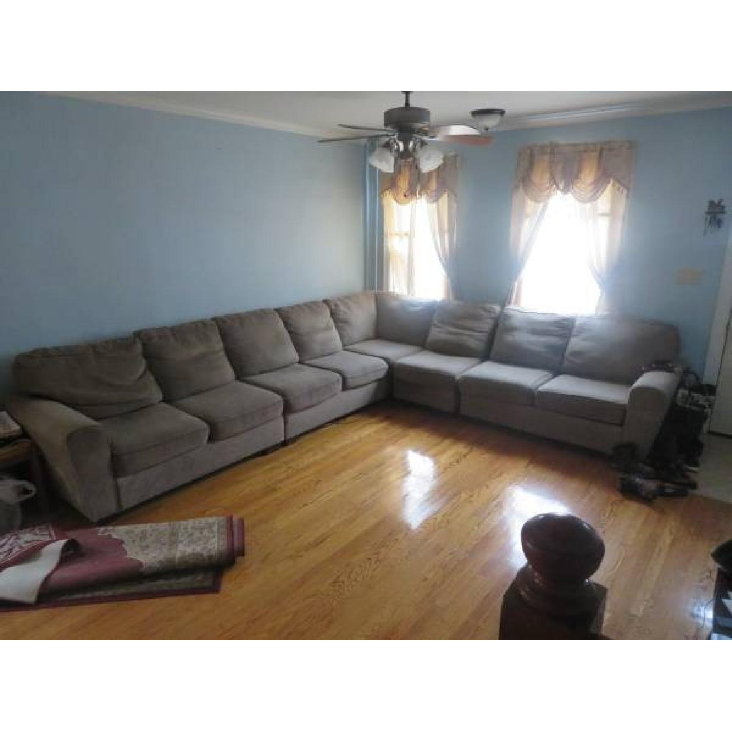 Ashley Patola Park 3-Piece Sectional Sofa - image-1