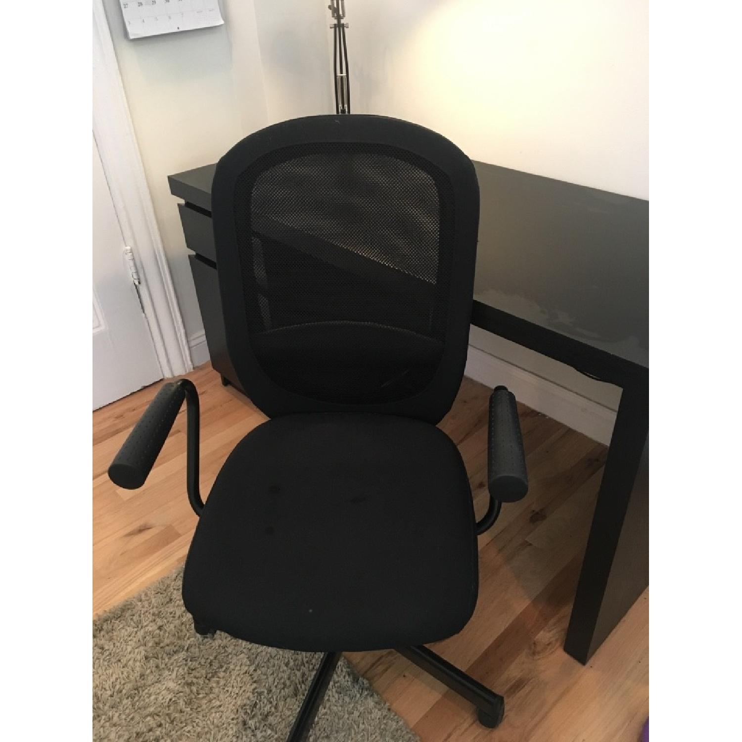 Ikea Malm Desk & Flintan Chair AptDeco